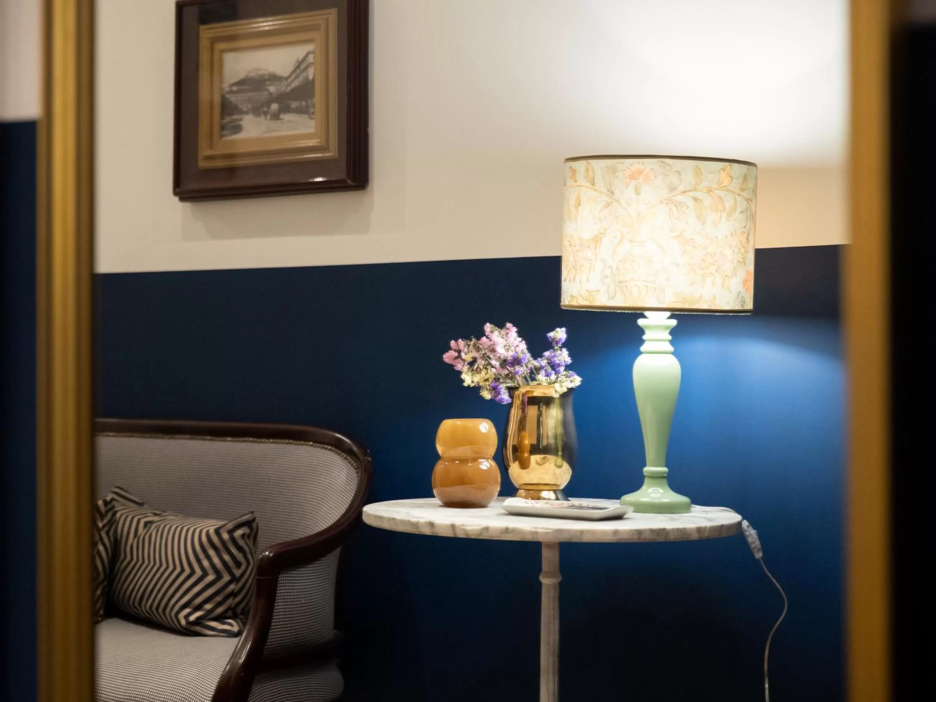 Decorative detail in Salotto Borbonico