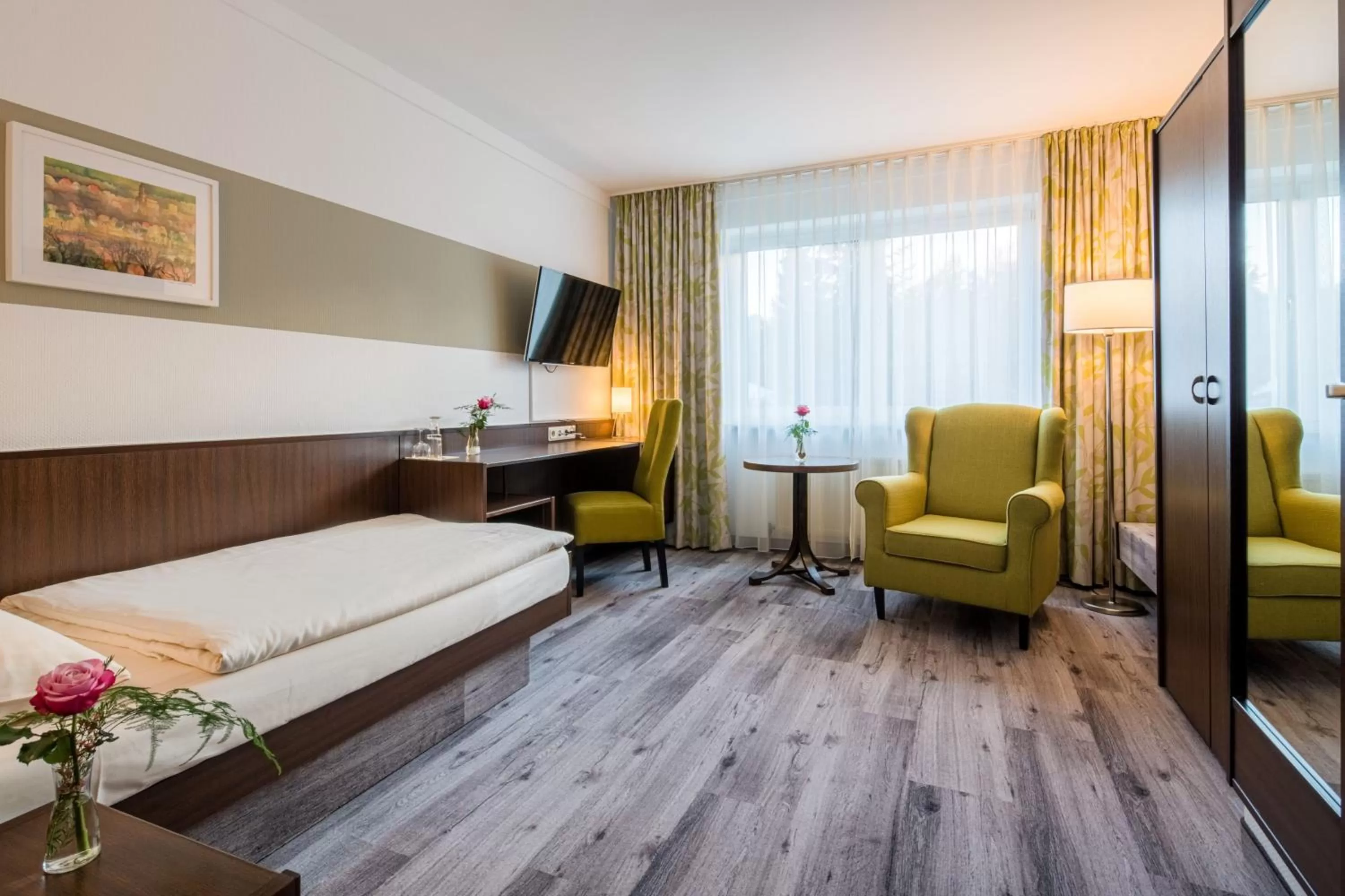 Photo of the whole room, Bed in Waldhotel Schäferberg