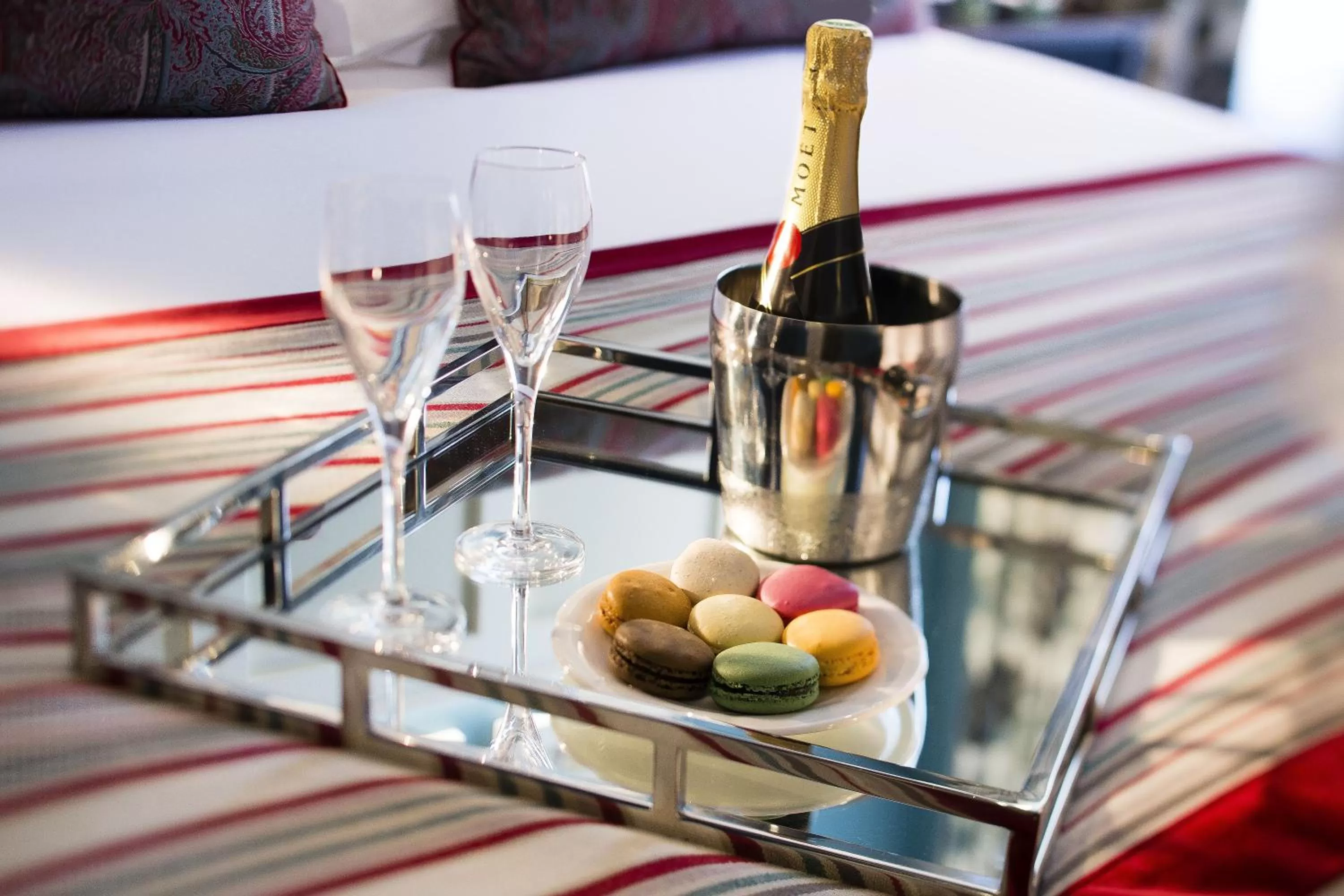 Night in Les Tournelles