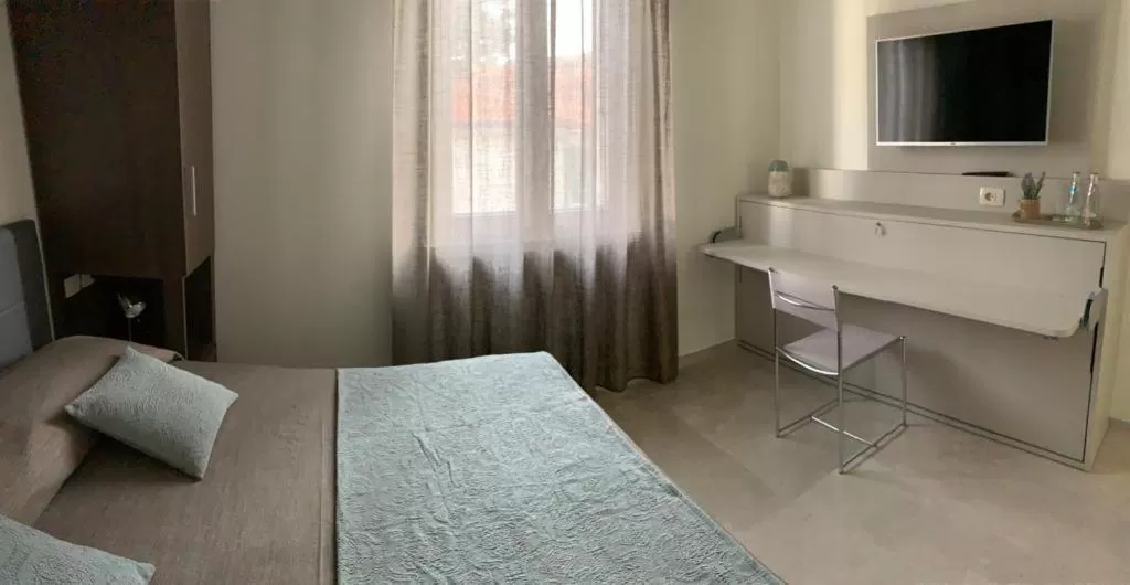 Bed in B&b estercarlo