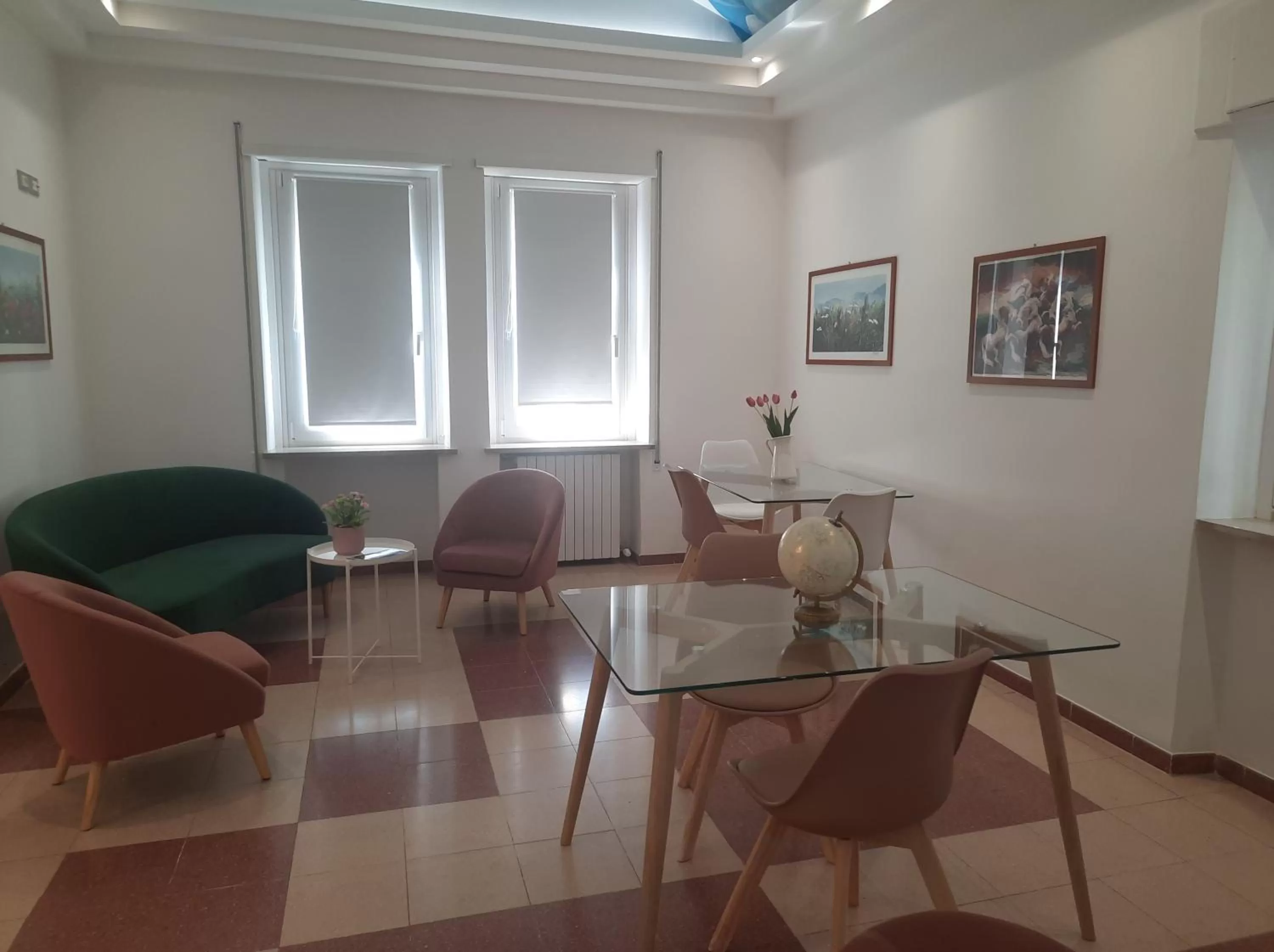 Living room in Hotel Porta Rivera