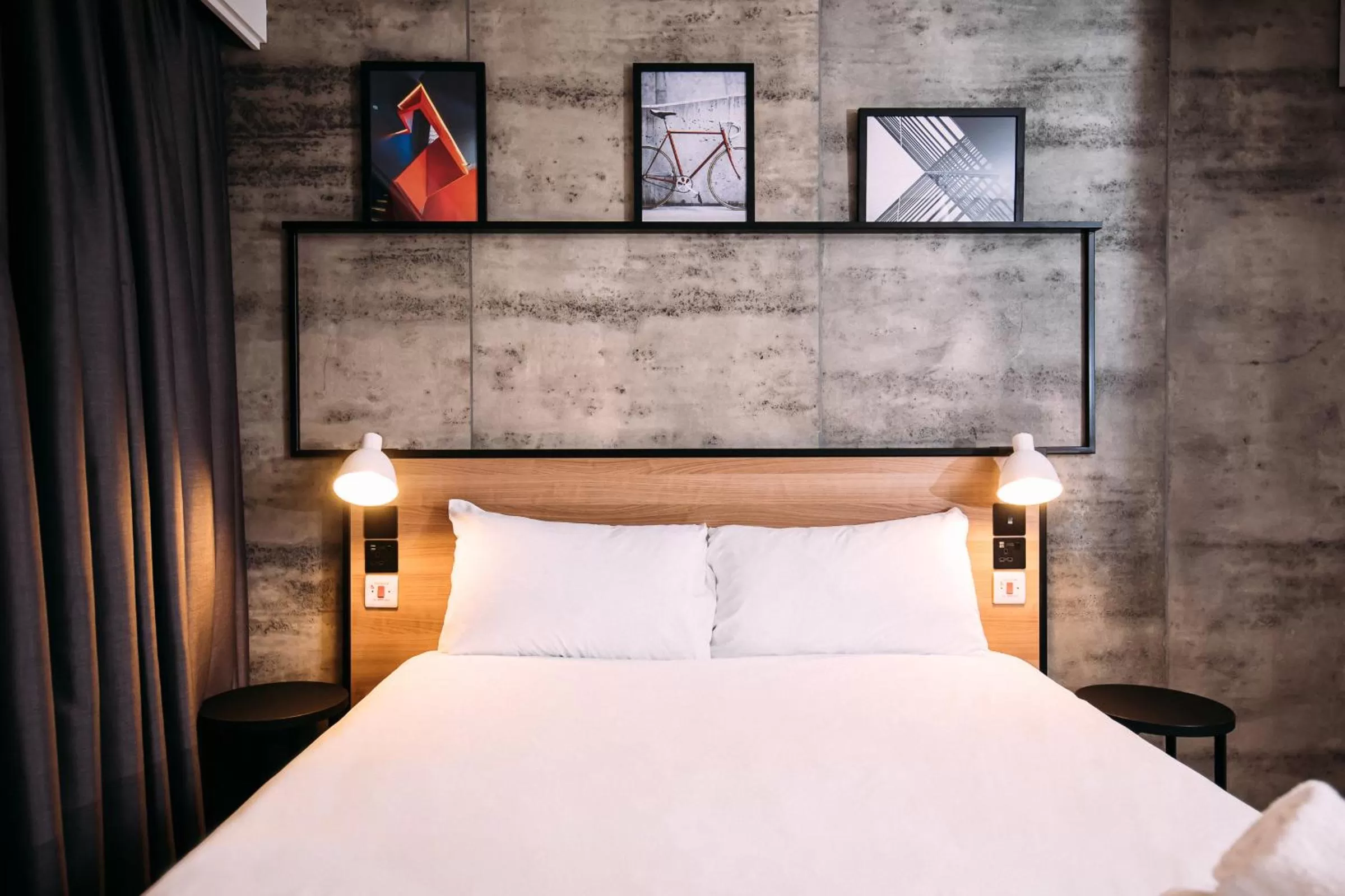 Bed in ibis Belfast City Centre