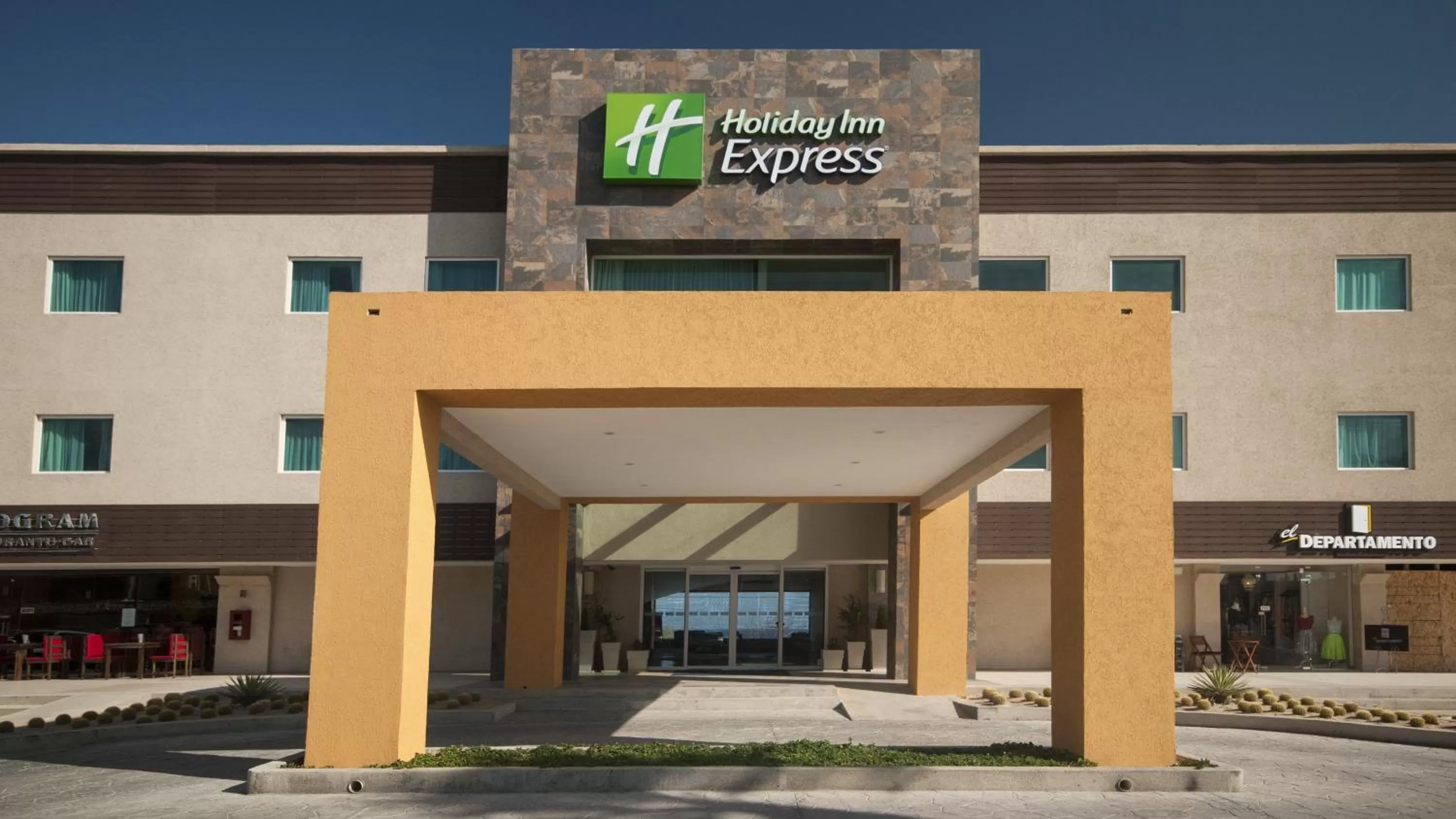 Property building in Holiday Inn Express Cabo San Lucas by IHG