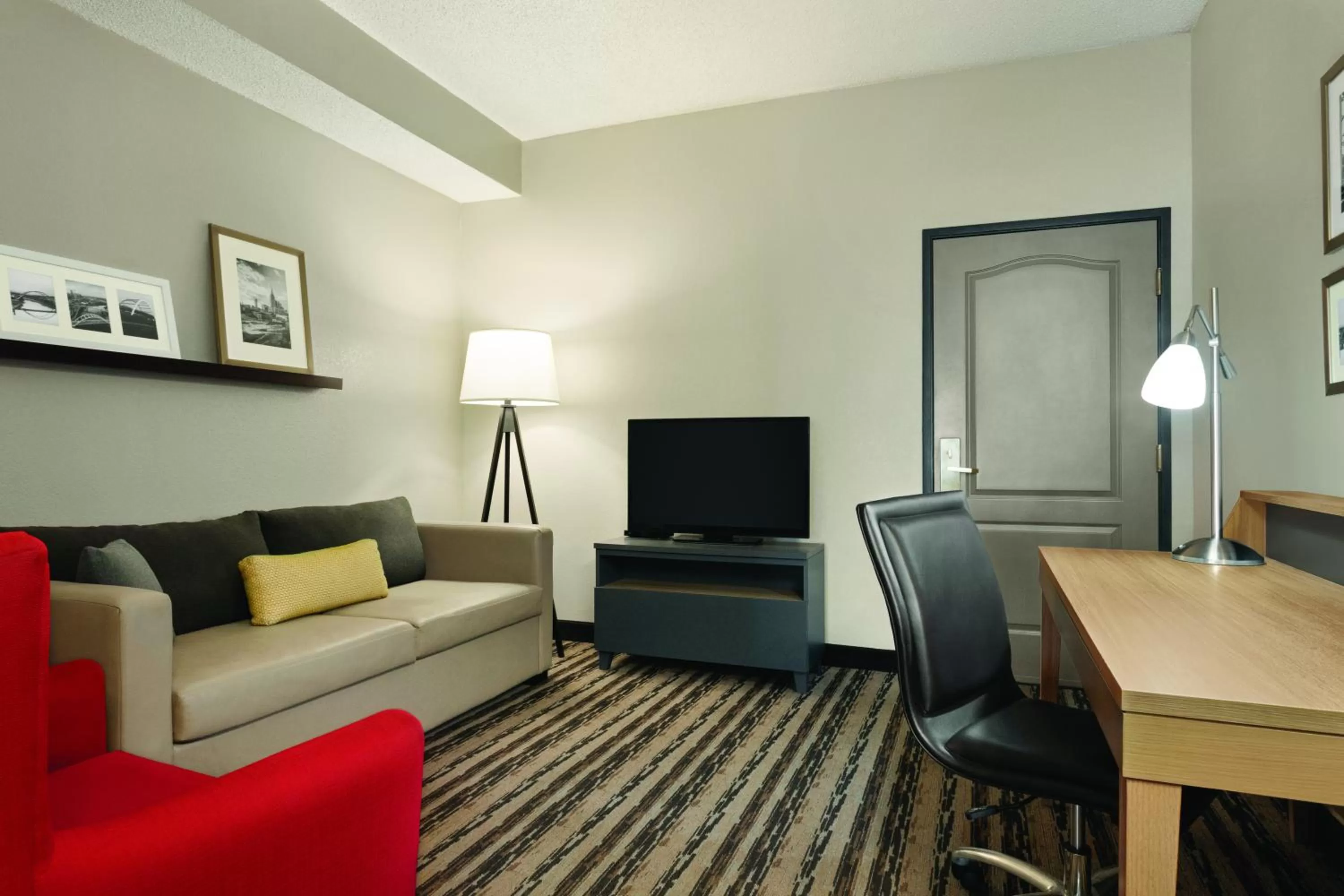 Country Inn & Suites by Radisson, Nashville Airport East, TN
