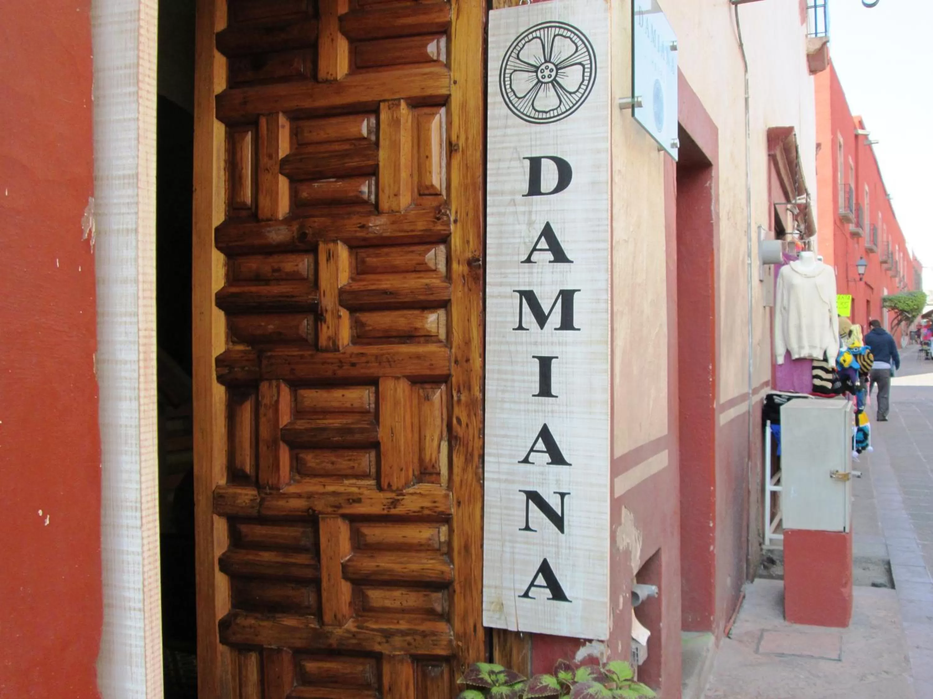 Facade/entrance in Hotel Damiana Boutique