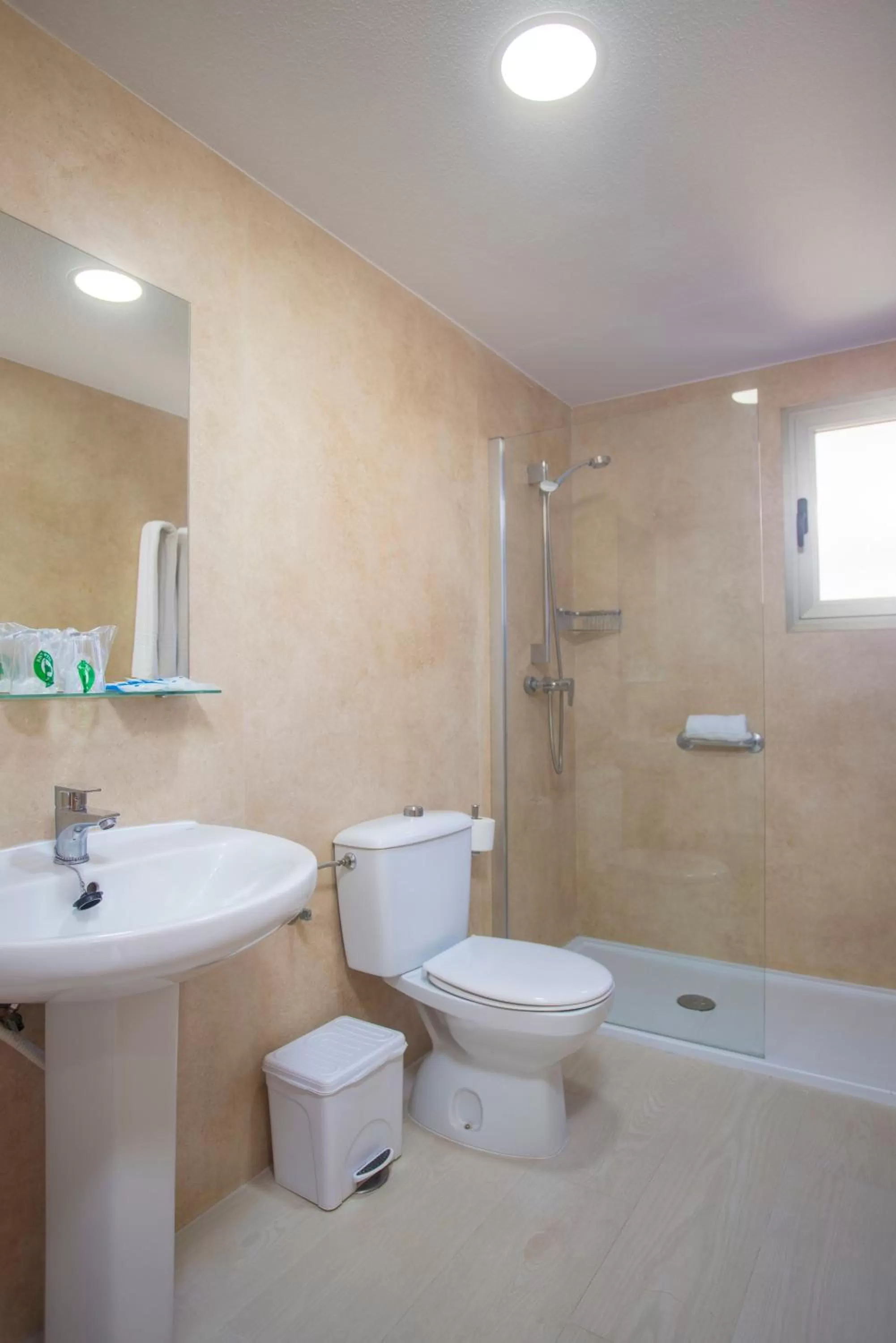 Bathroom in Aparthotel BCL Levante Club