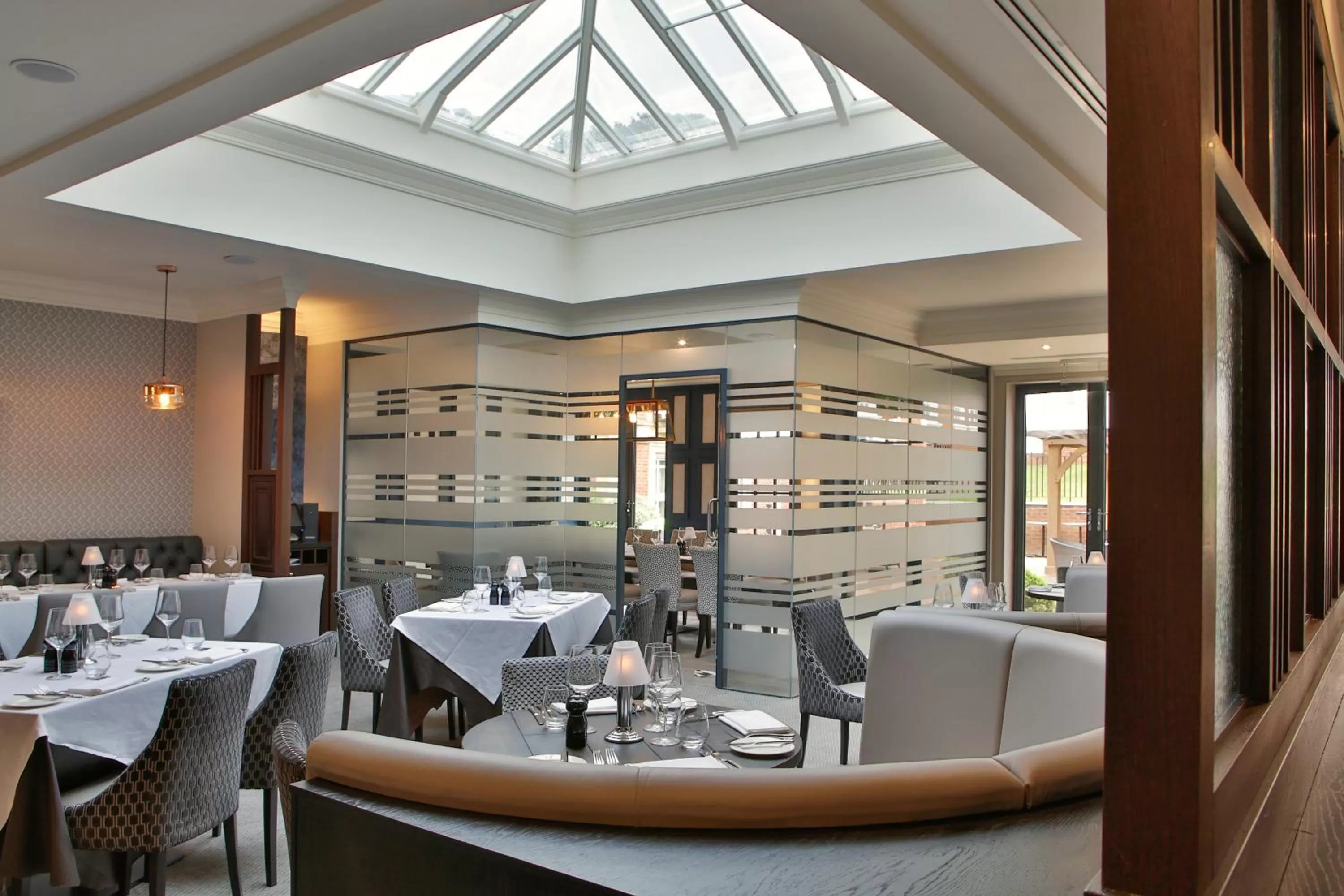 Restaurant/places to eat in Manor Hotel Solihull, BW Signature Collection