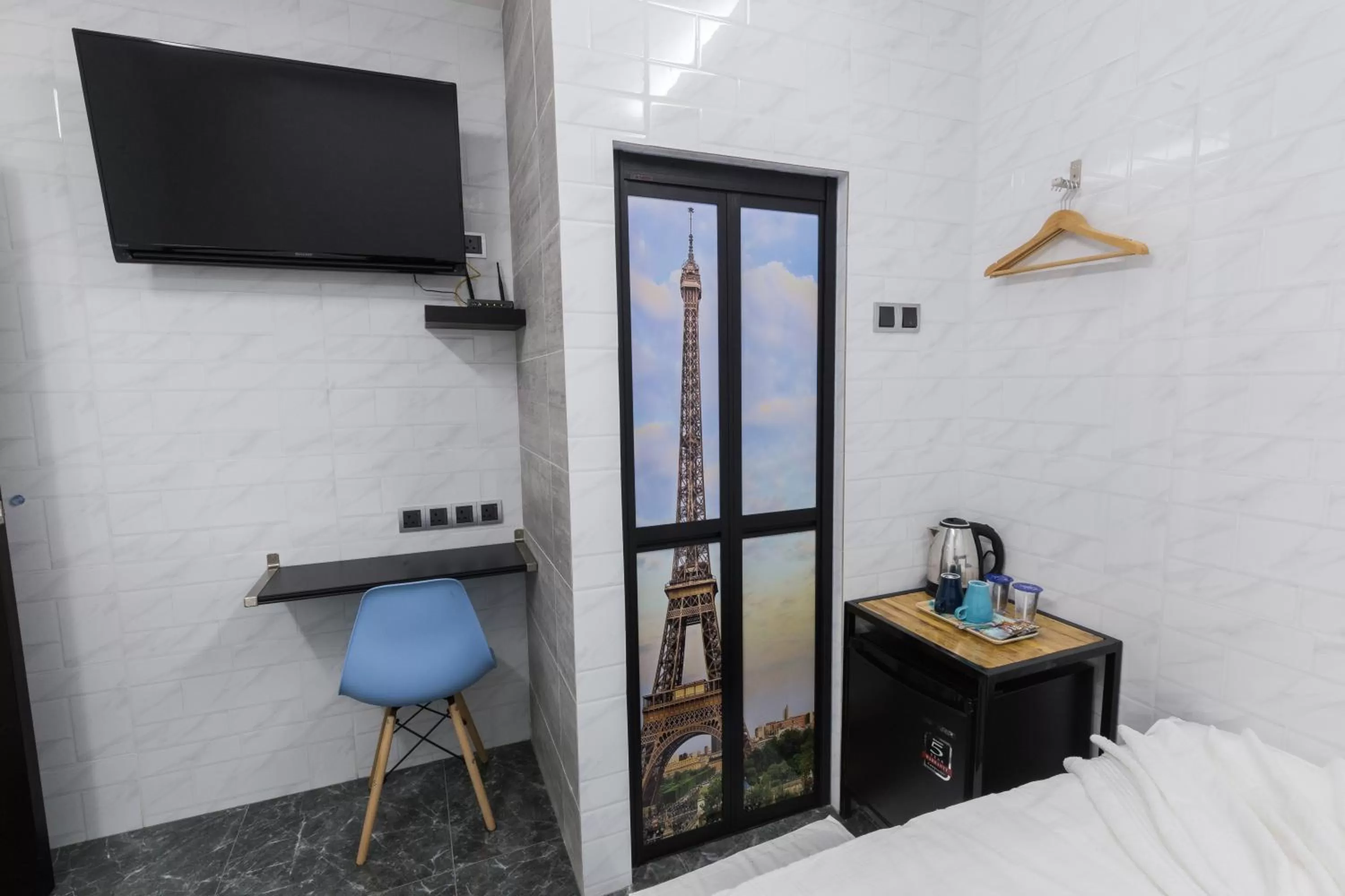 Photo of the whole room, Bed in Lee Luxury Home USM Penang