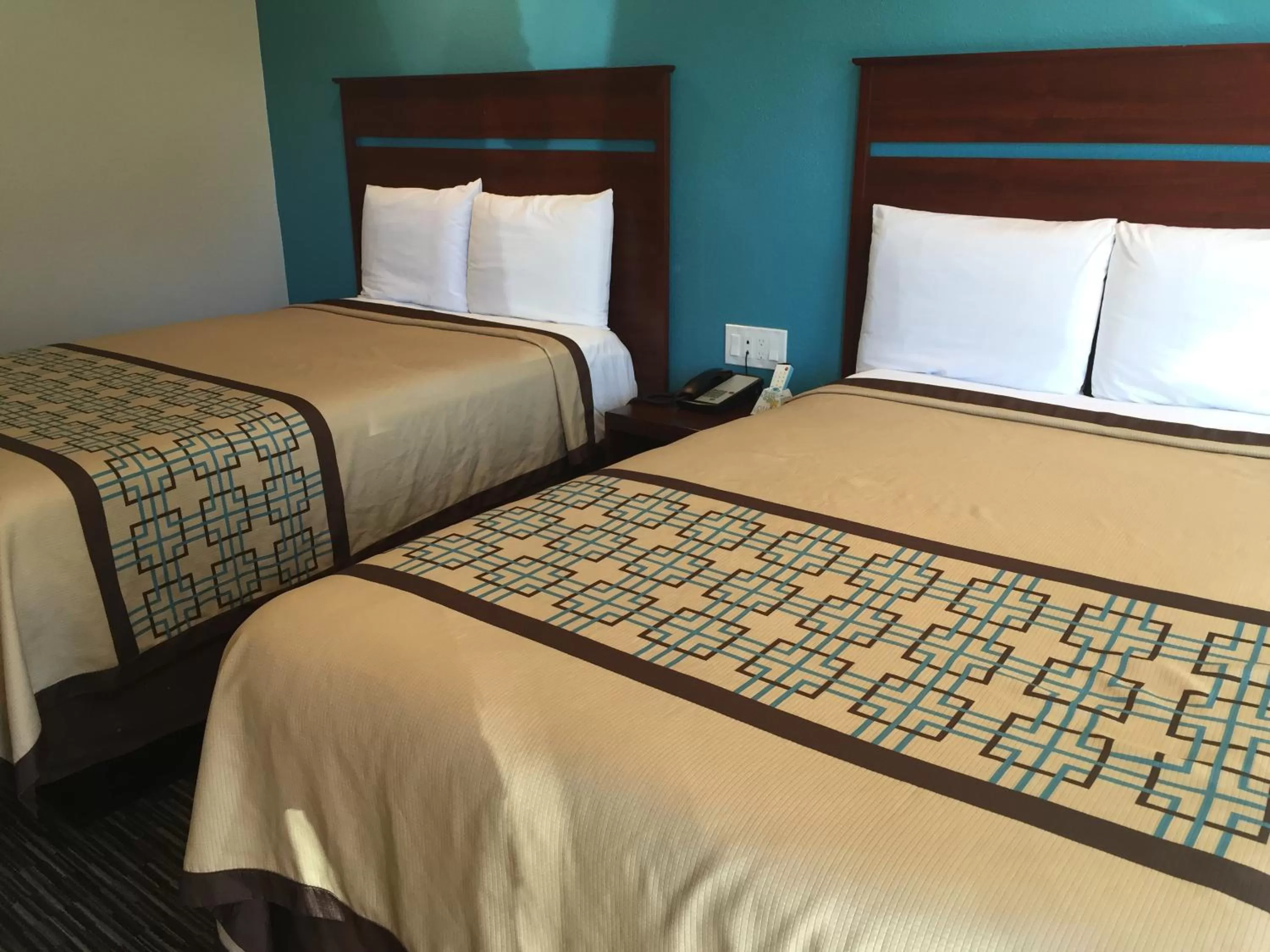 Bed in Continental Lodge