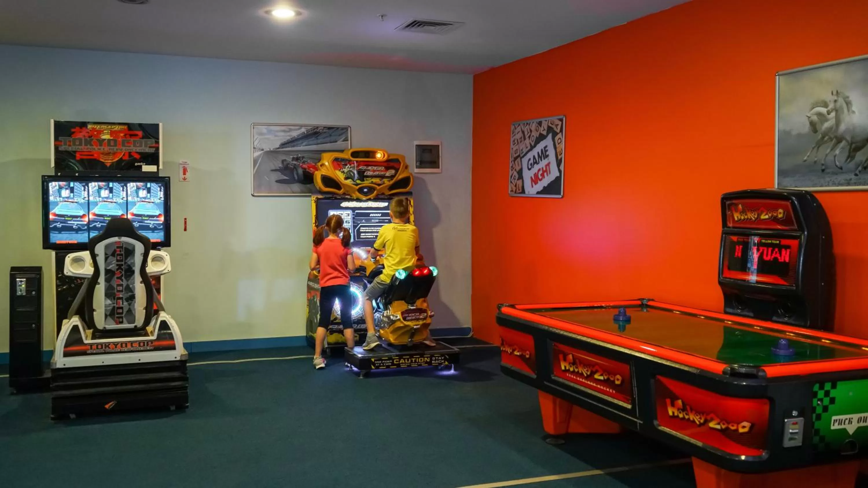 Game Room in Barut B Suites