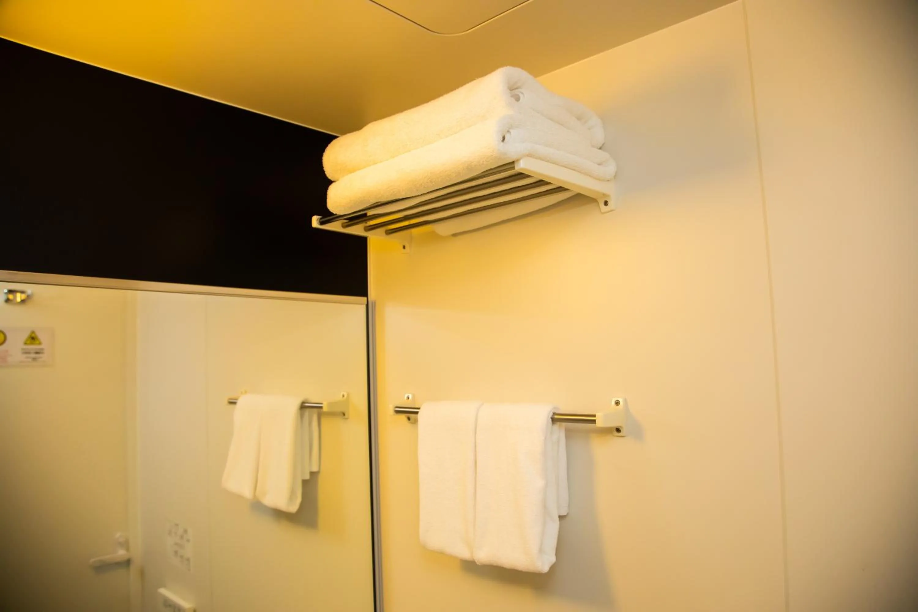 Bathroom in Quintessa Hotel Osaka Shinsaibashi Comic & Books