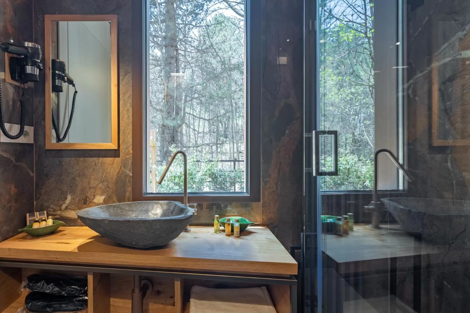 Bathroom in Locanda Milia Etna