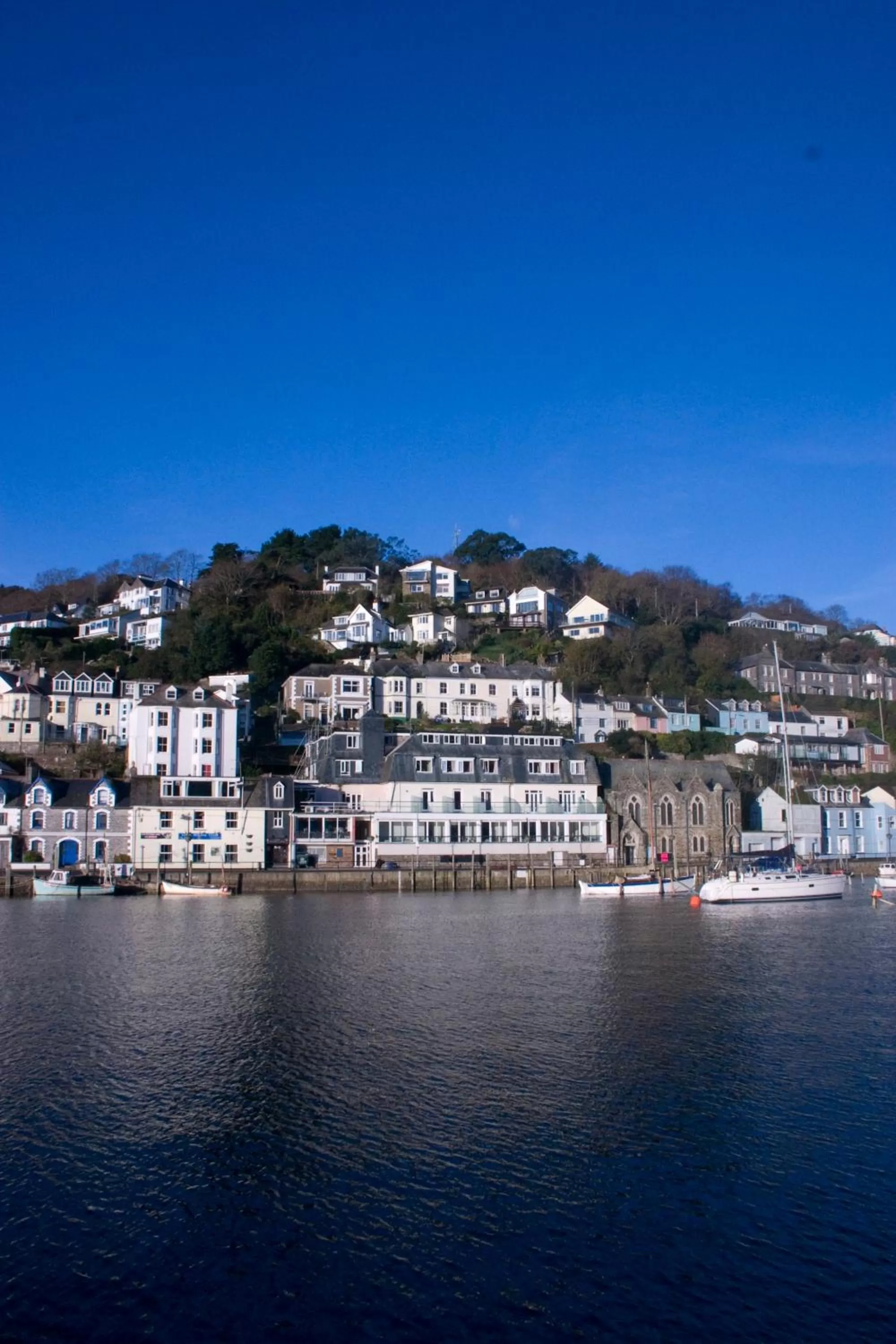 Day in Portbyhan Hotel