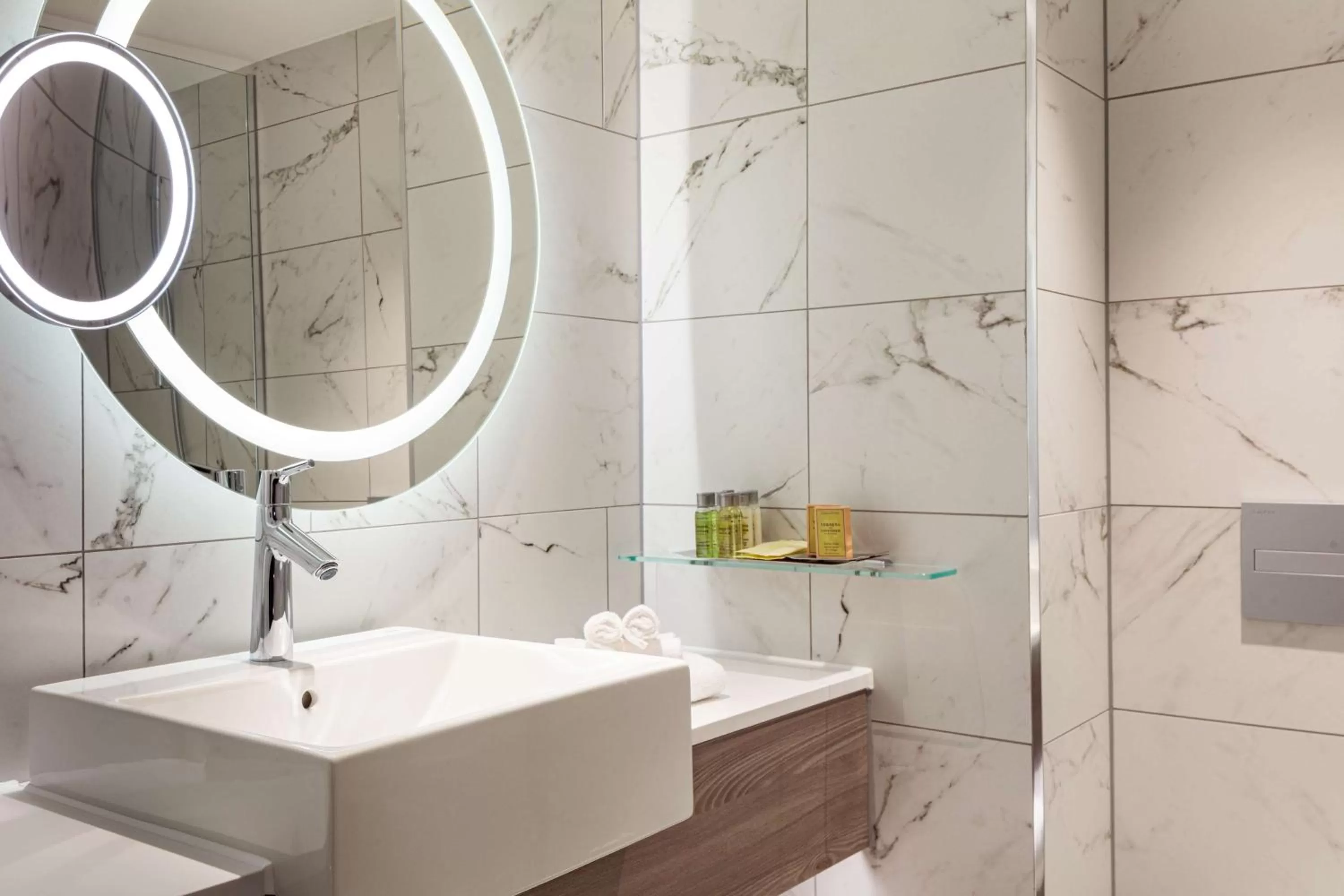 Bathroom in DoubleTree by Hilton Bath