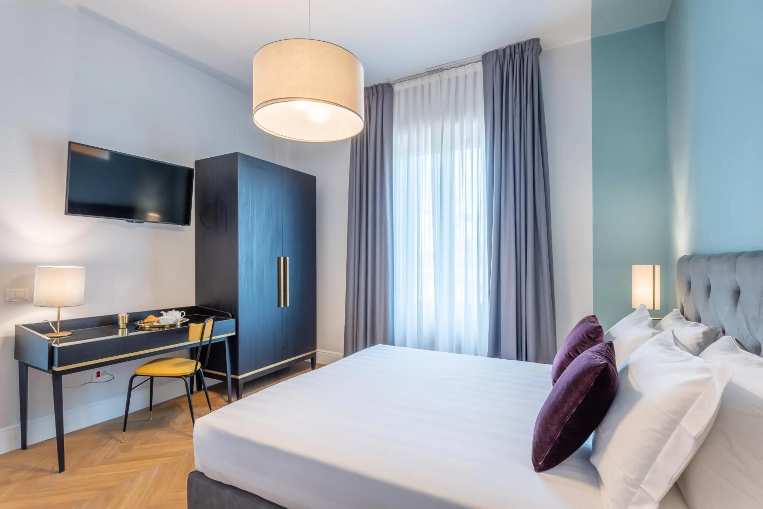 Bed in 3110 ArtHotel