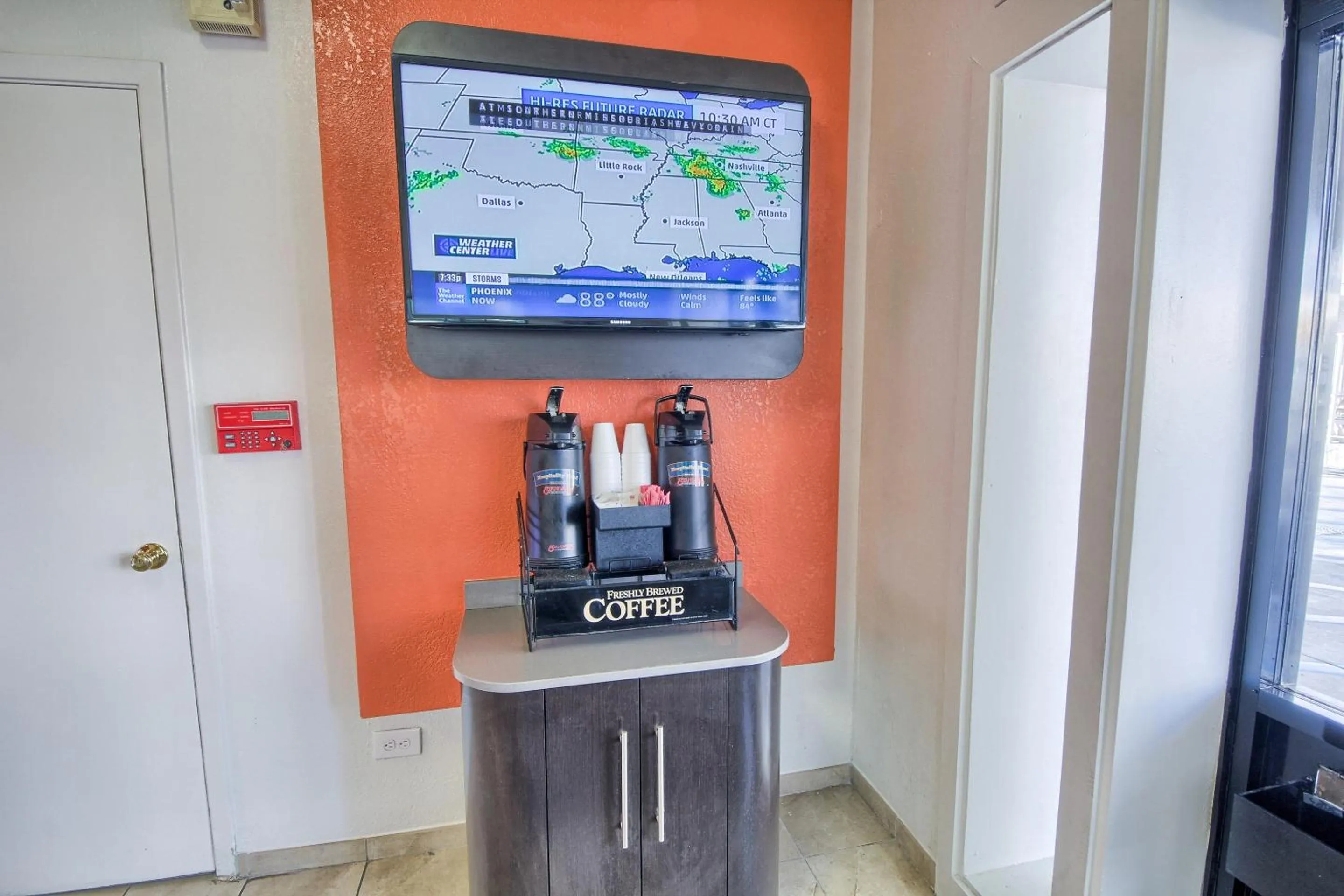 TV and multimedia in Motel 6-San Antonio, TX - Northwest Medical Center