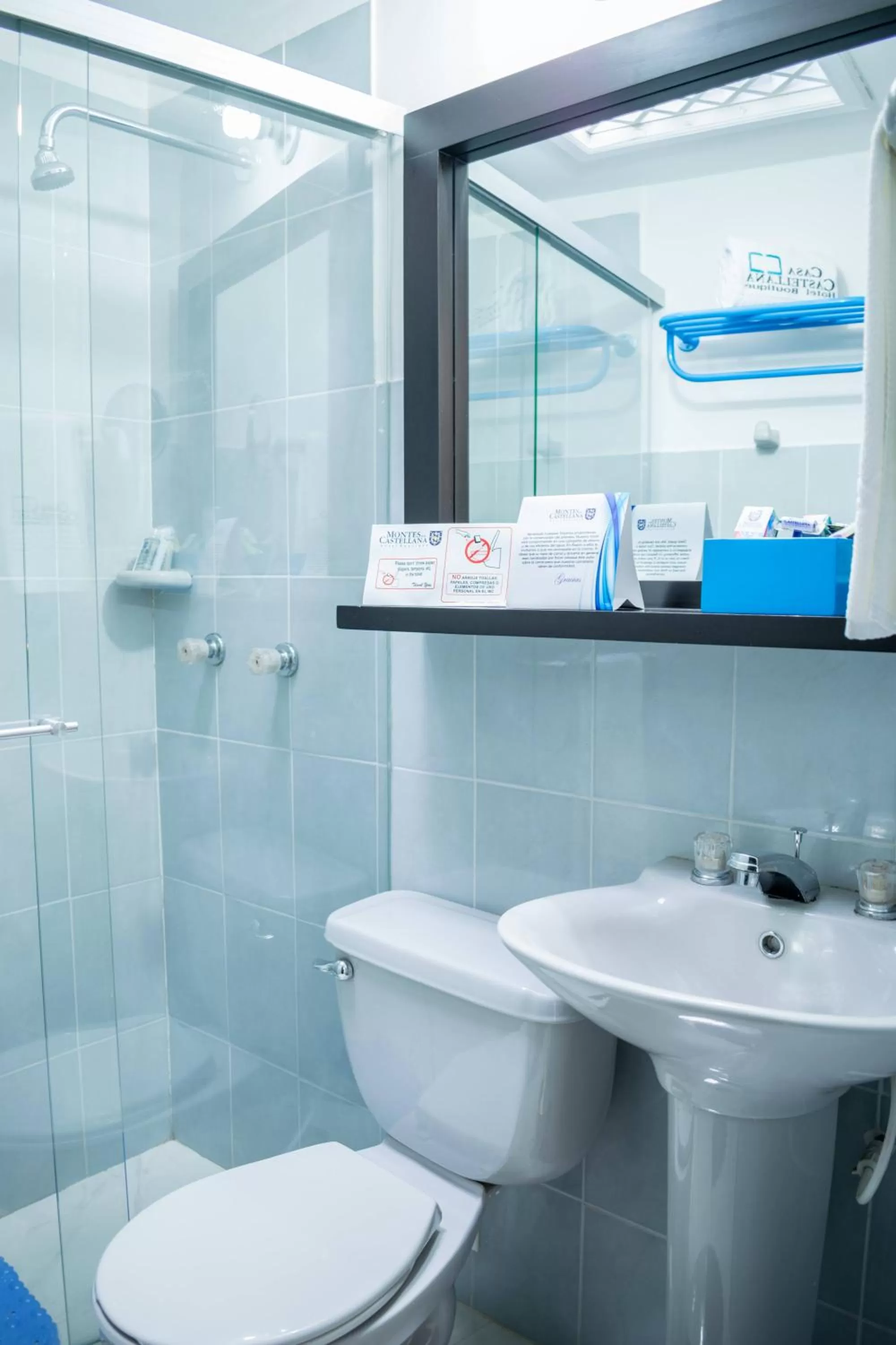 Bathroom in Hotel Montes De La Castellana