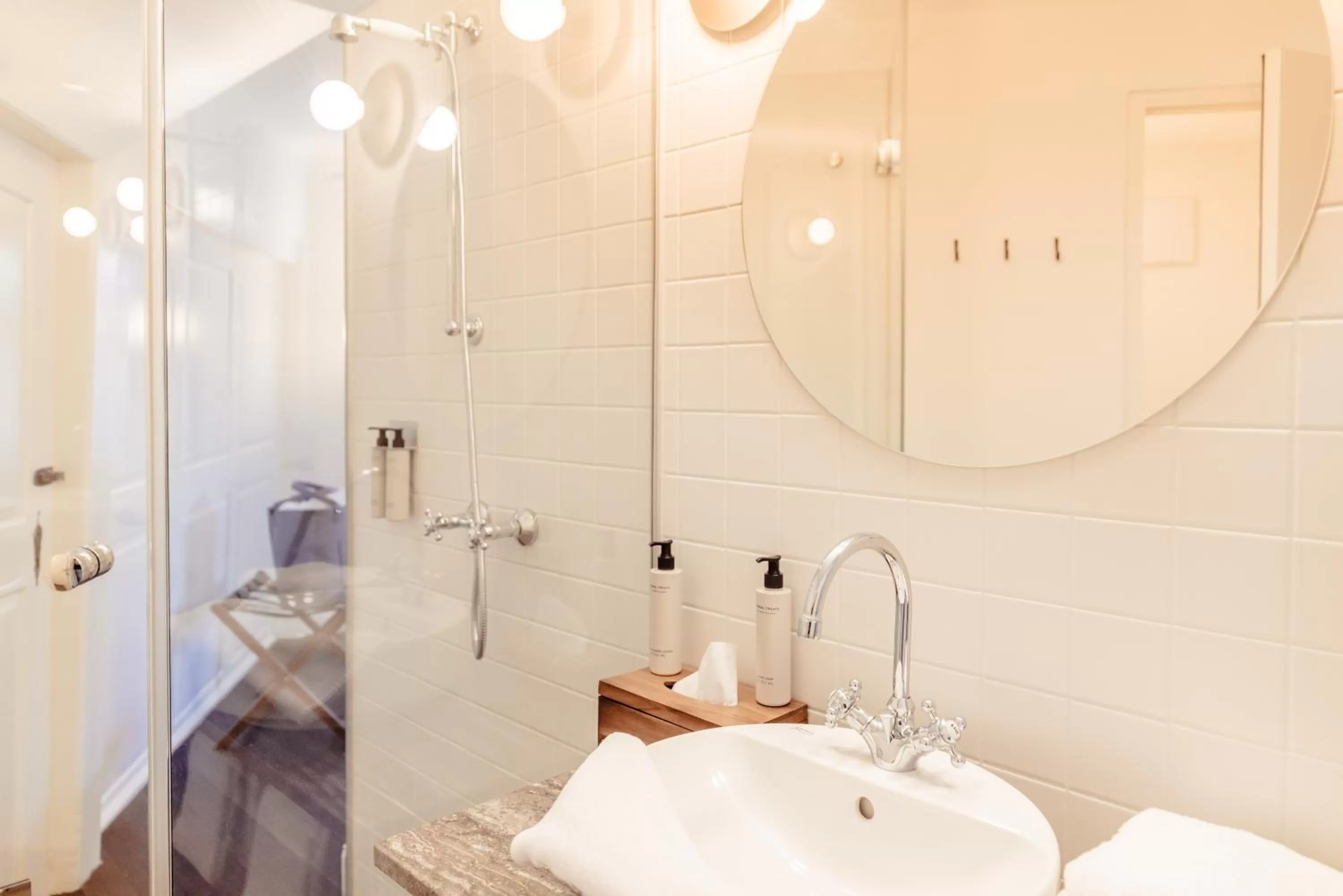 Bathroom in Boutique Hotel das TSCHOFEN