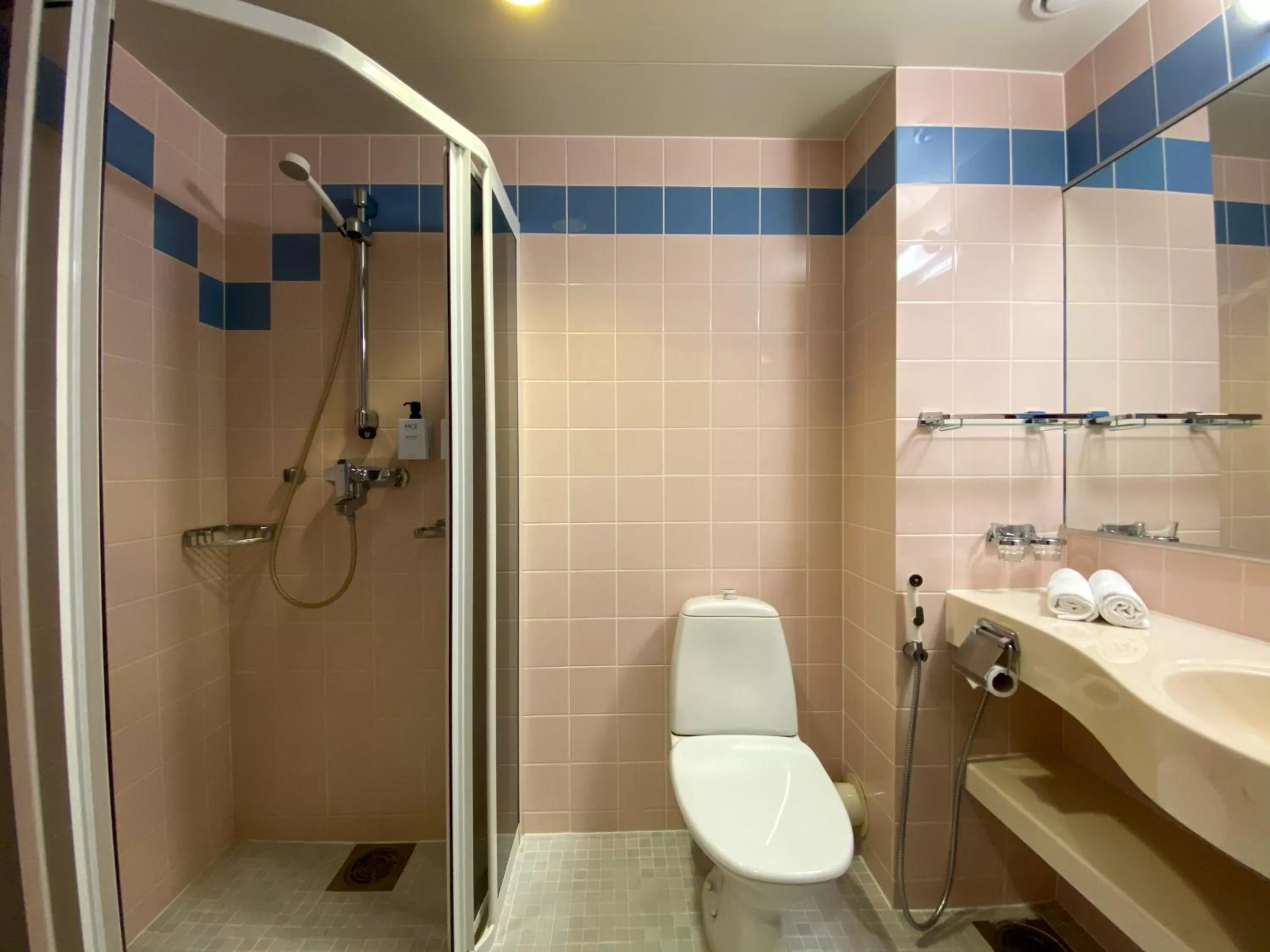 Bathroom in Hotel Fabrik Forssa