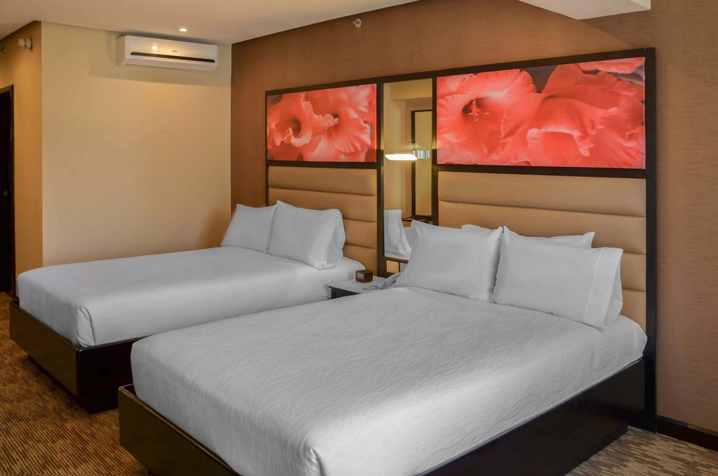 Bed in Hilton Garden Inn Guatemala City