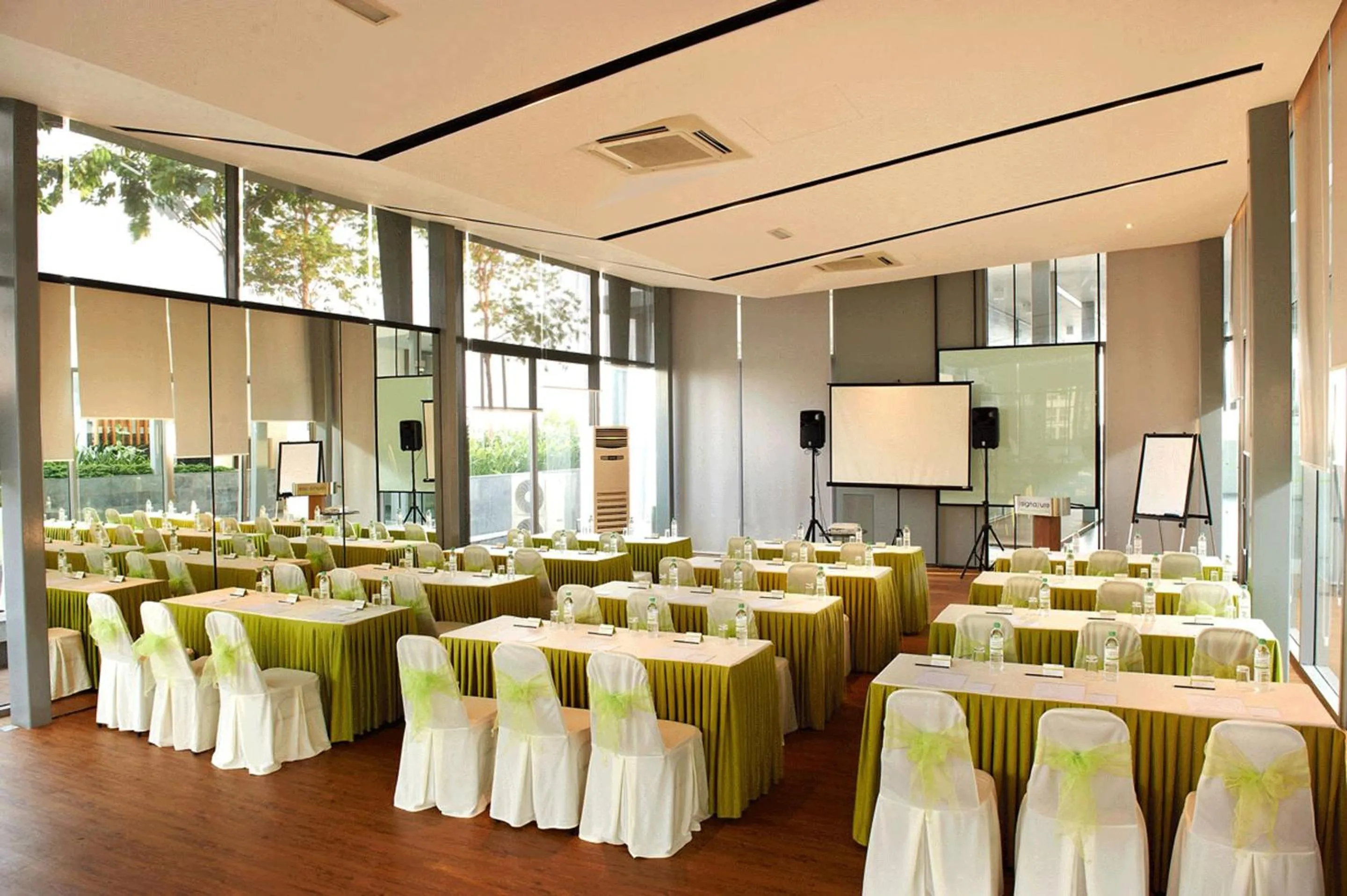 Business facilities in The Signature Hotel & Serviced Suites Kuala Lumpur