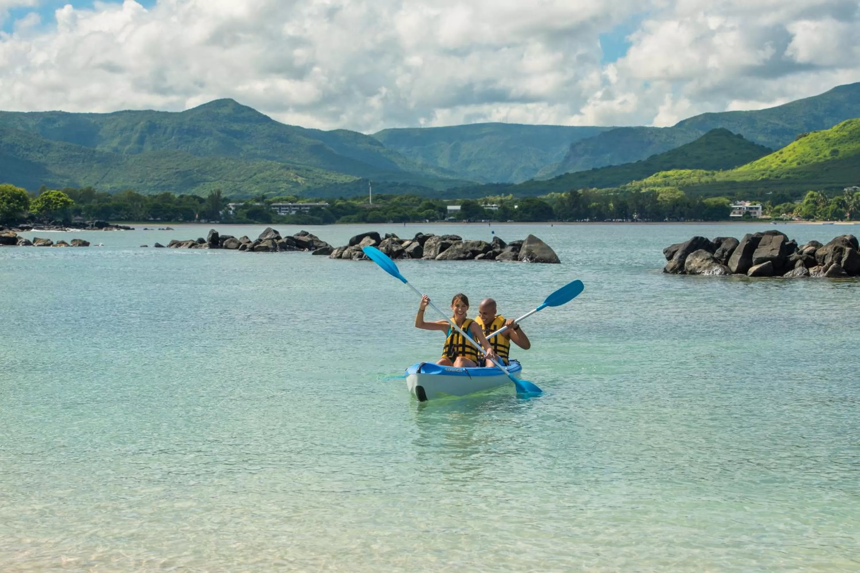 Canoeing in Sands Suites Resort & Spa