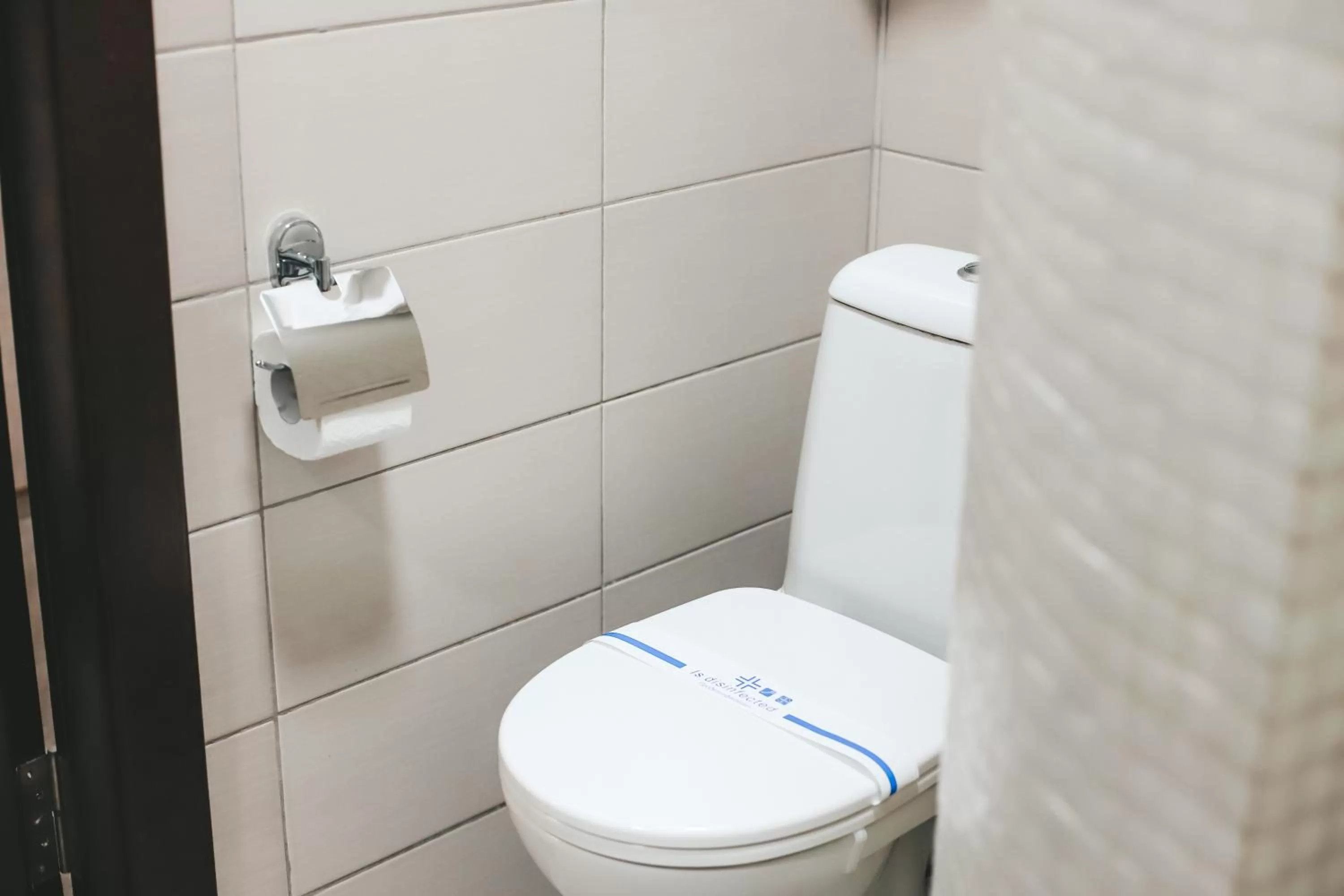 Shower in Georg Palace Hotel