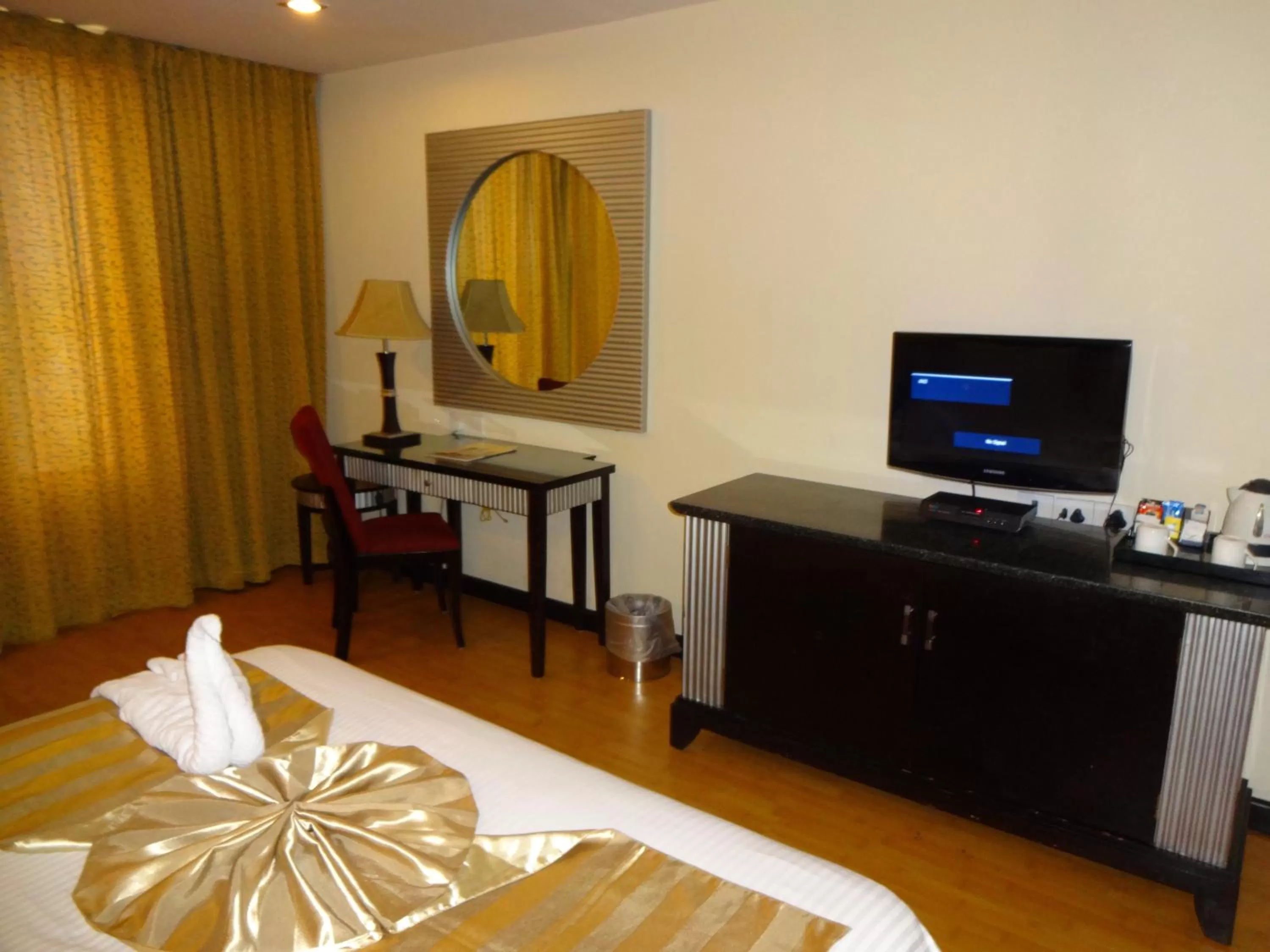 TV and multimedia, TV/Entertainment Center in Regenta Central Deccan Chennai, Royapettah
