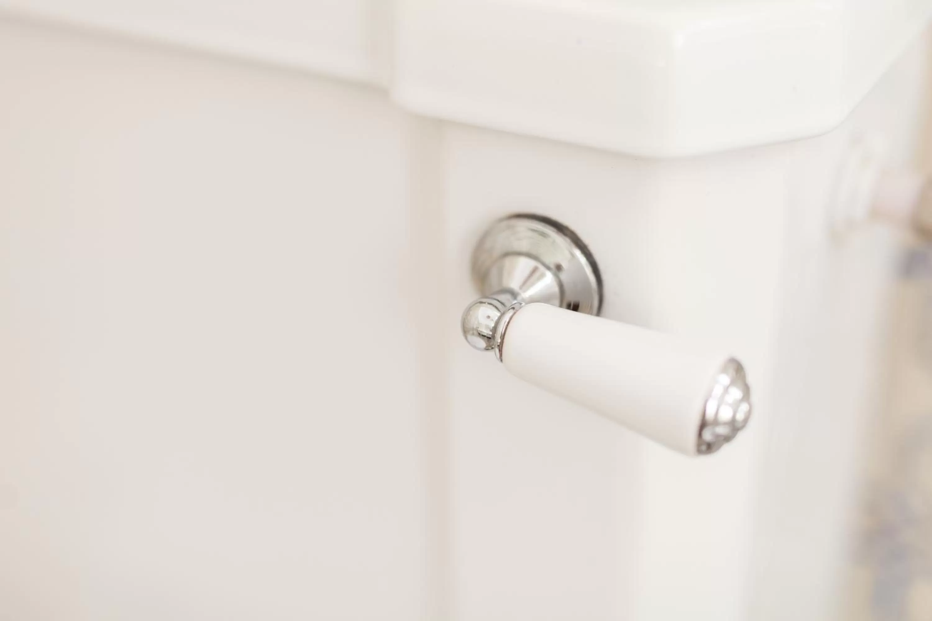 Bathroom in Alameda Suites @ Porto River