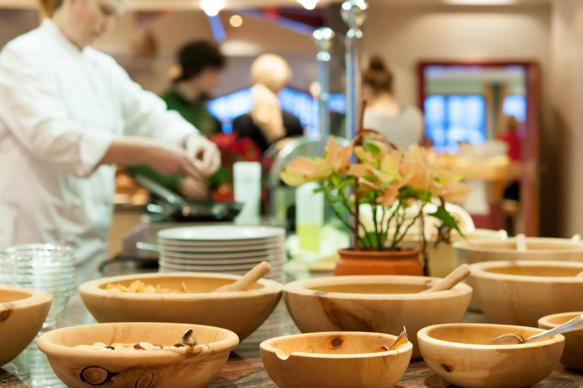 Buffet breakfast in Hotel Zum Jungen Römer