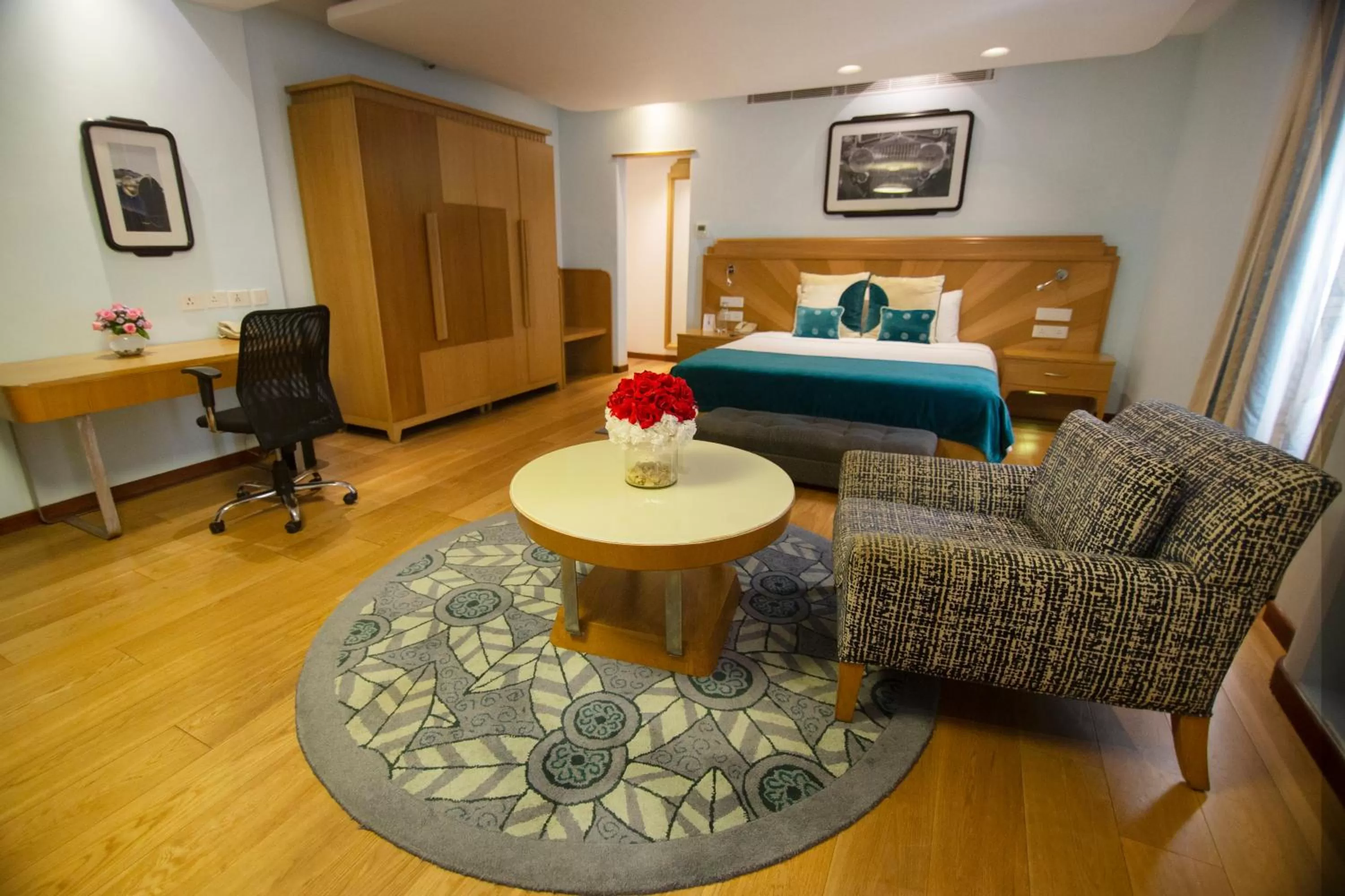 Bedroom, Bed in Ambassador, New Delhi - IHCL SeleQtions