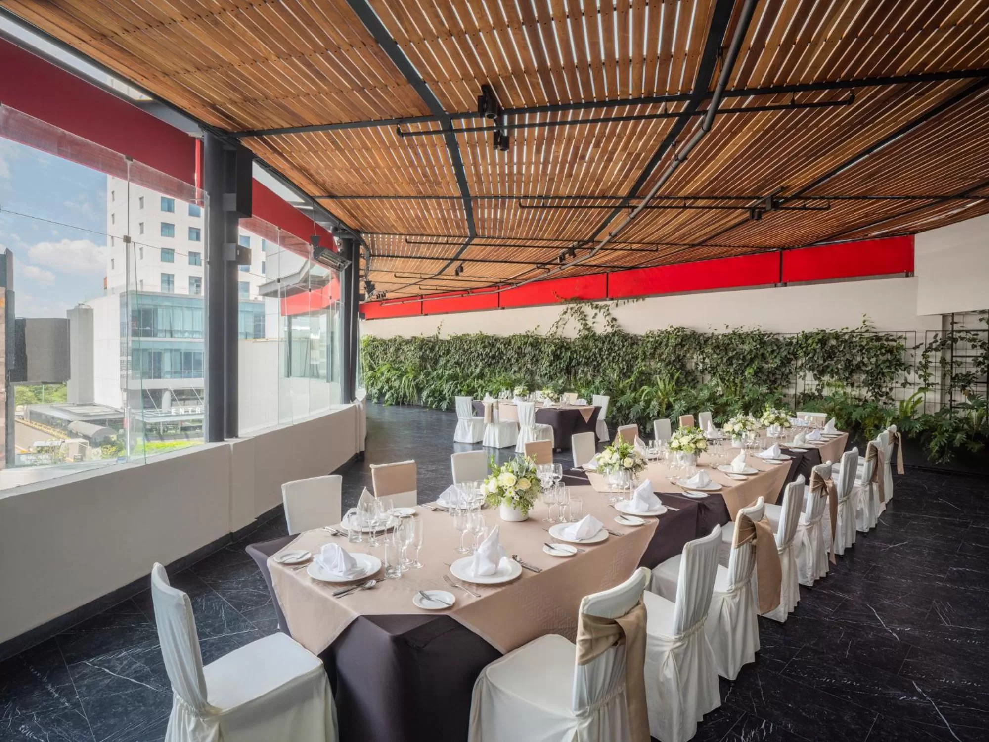 Banquet/Function facilities in The Paragon Hotel Mexico Santa Fe By Accor
