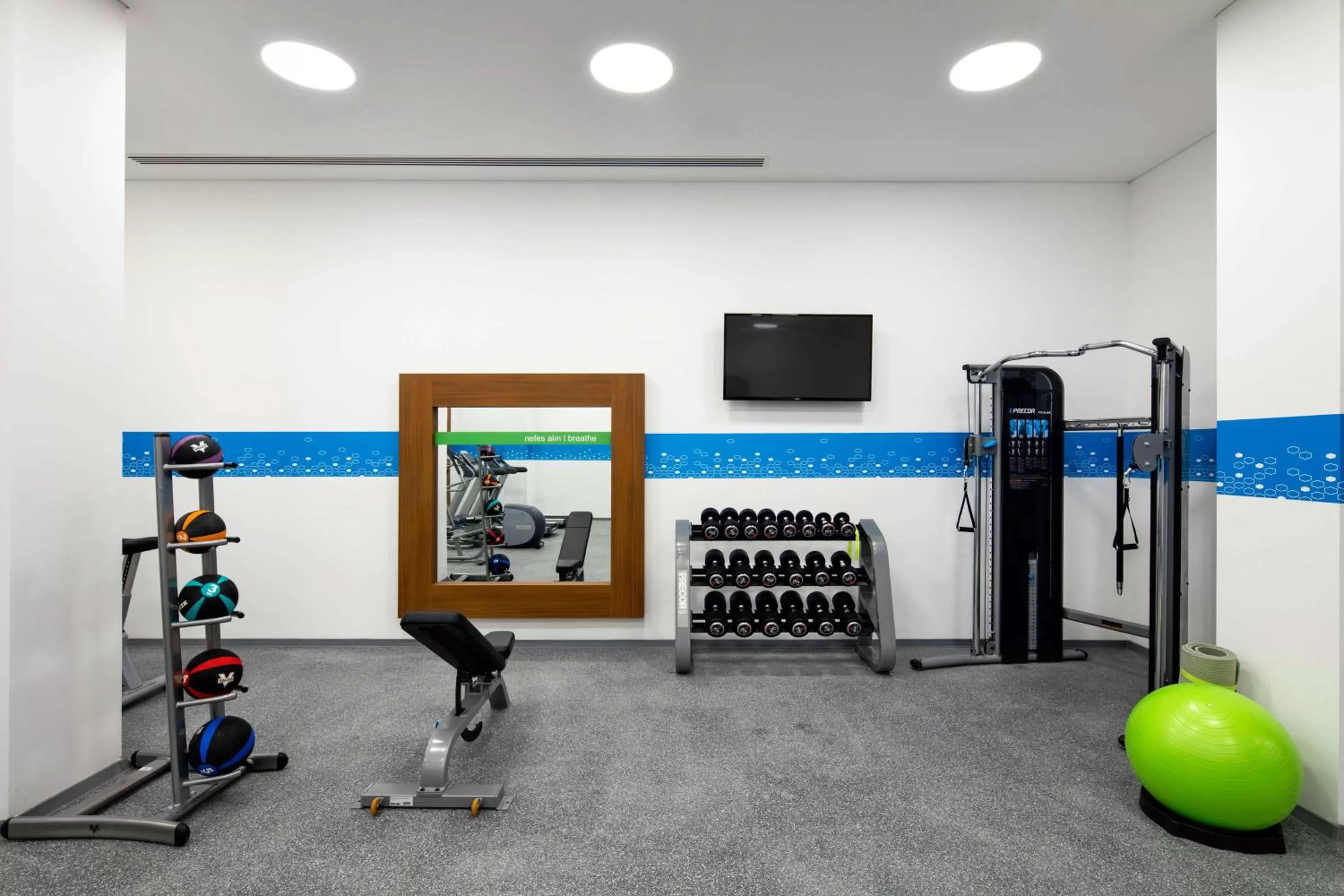 Fitness centre/facilities in Hampton By Hilton Izmir Aliaga