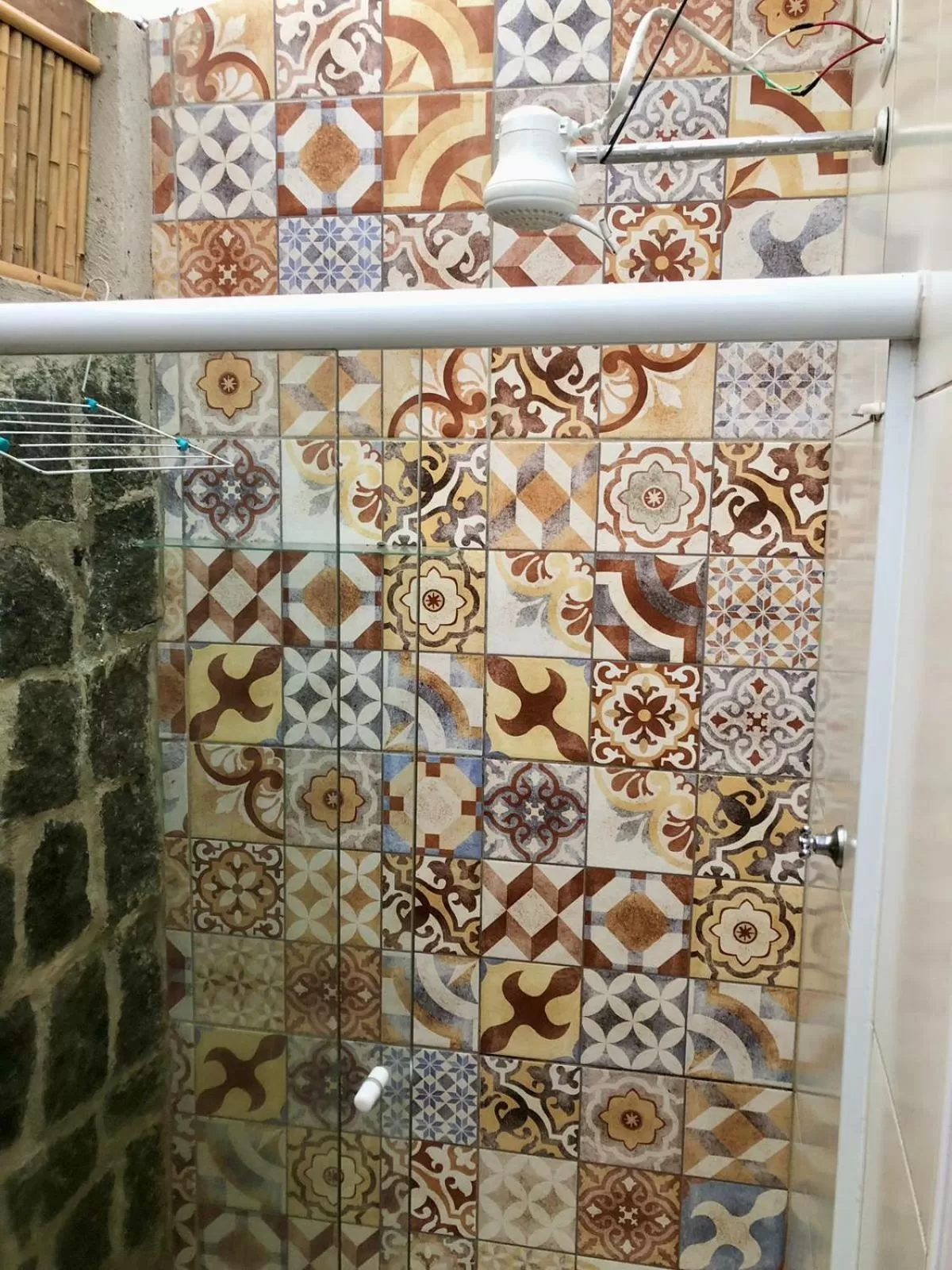 Shower in Sitio Simple Life