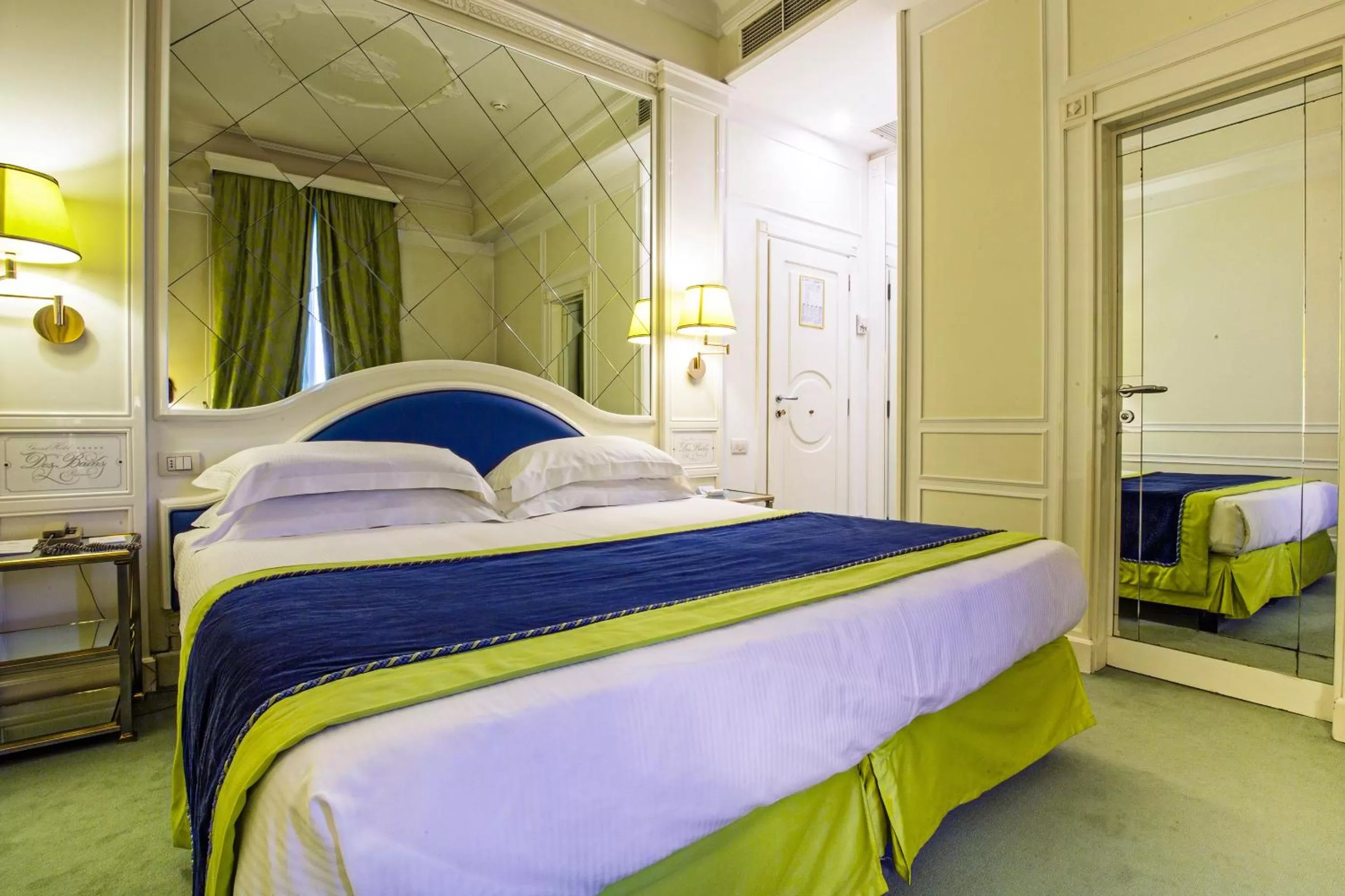 Bed in Grand Hotel Des Bains