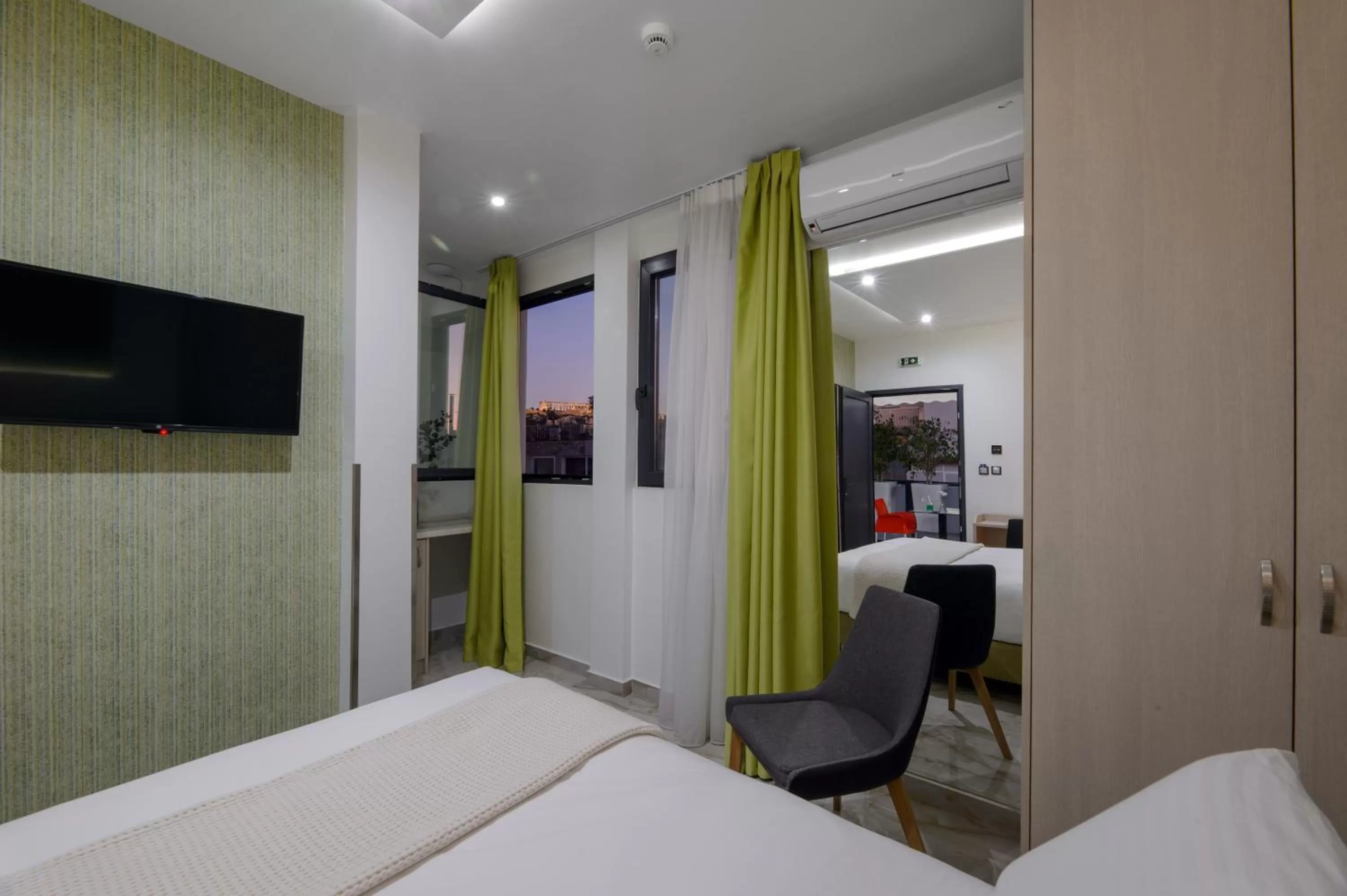 View (from property/room), Bed in Athens Starlight Hotel
