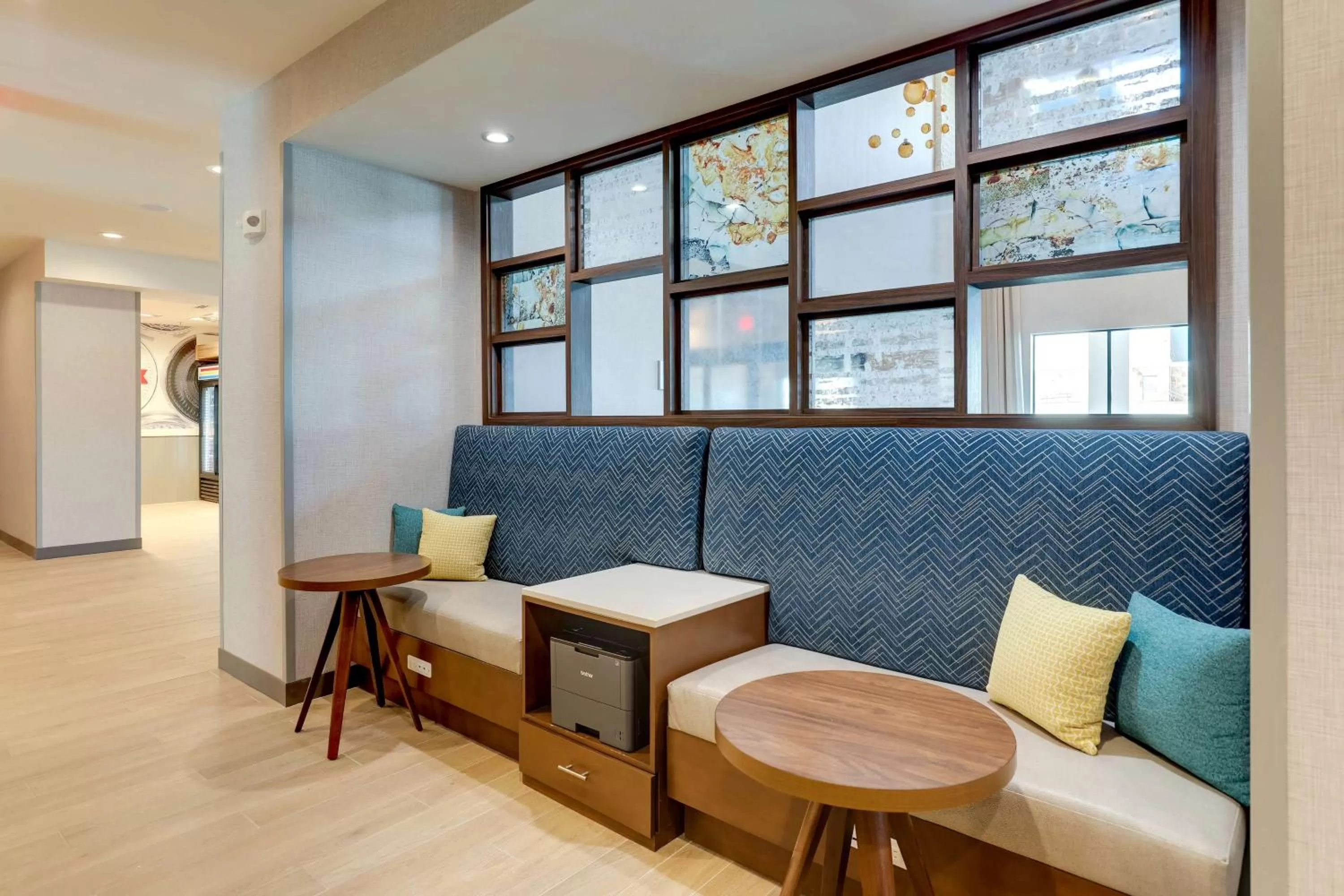 Business facilities in Hampton Inn & Suites Weatherford, Tx