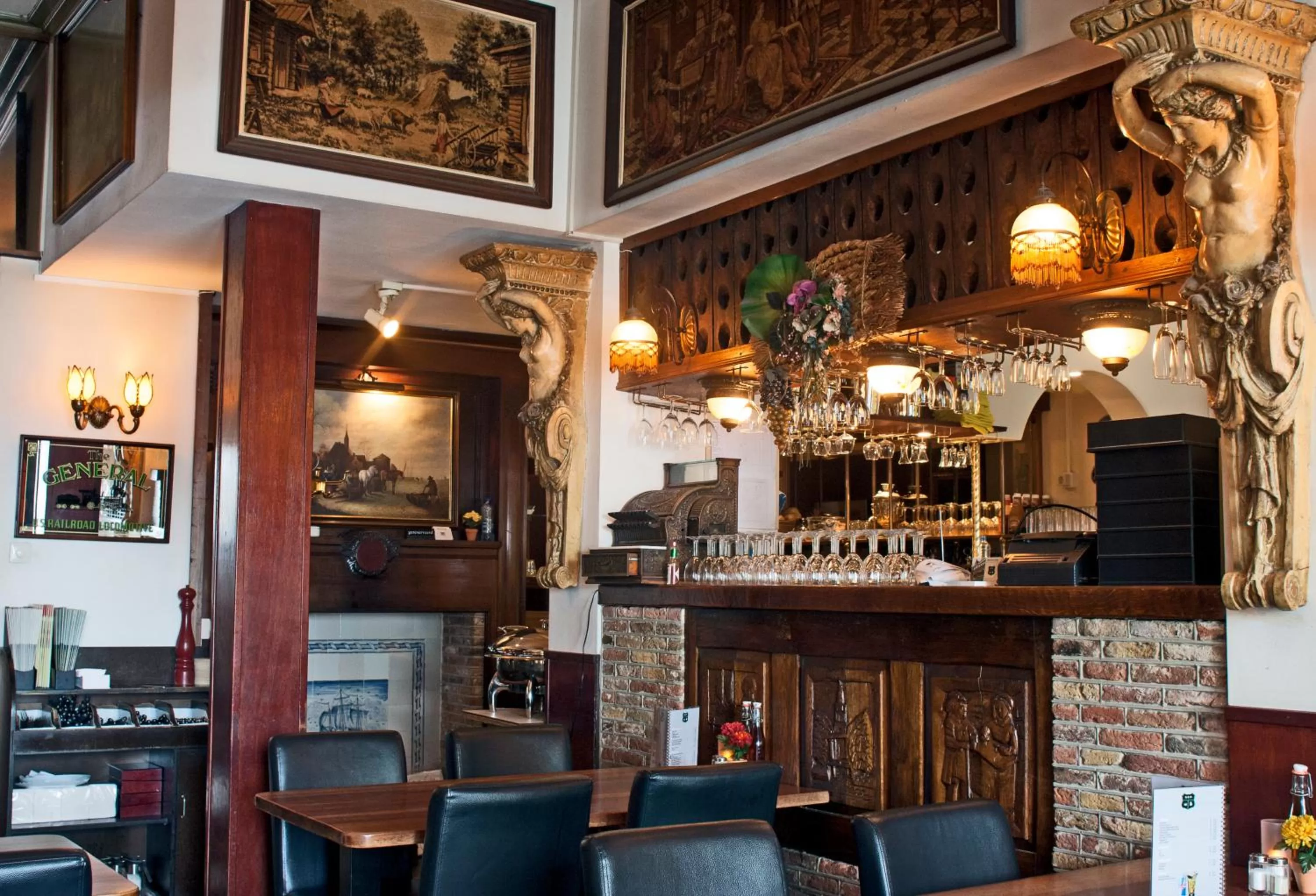 Restaurant/places to eat in Hotel Prins Hendrik