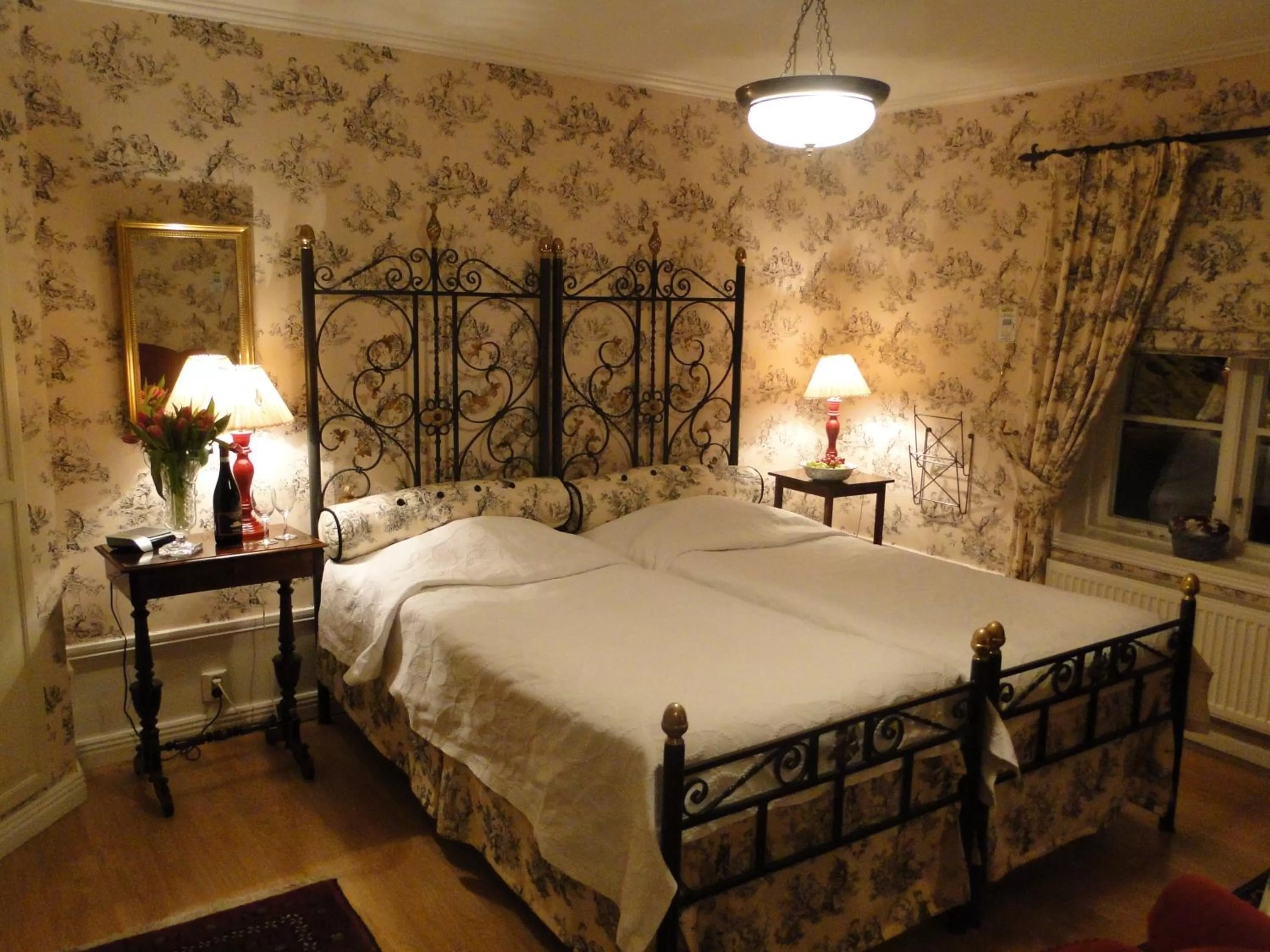 Bed in Hotell Torpa Pensionat - Sweden Hotels