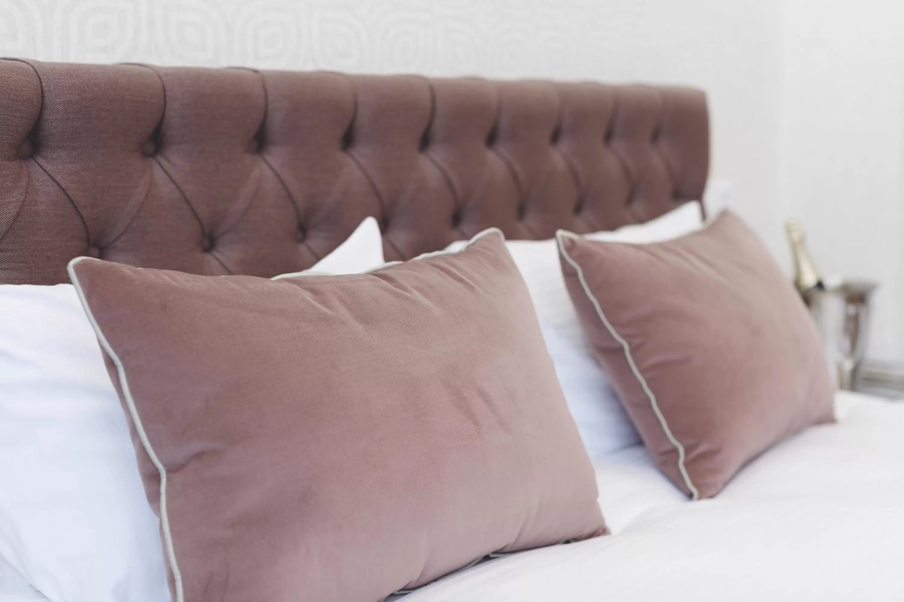 Bed in Familion ApartHotel