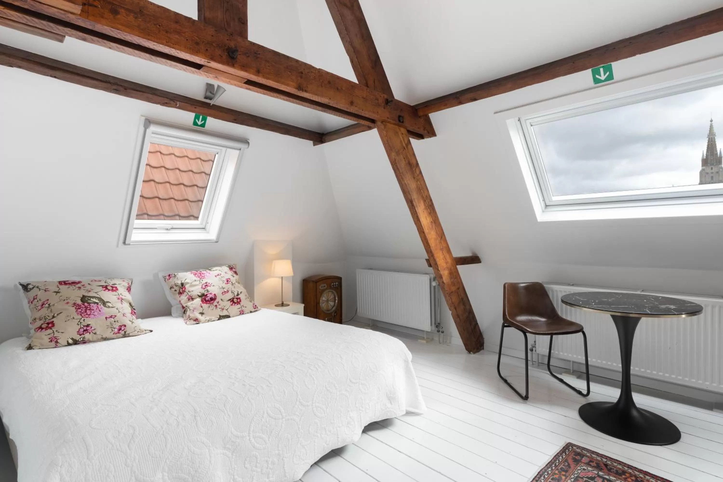 Photo of the whole room, Bed in The Blue House