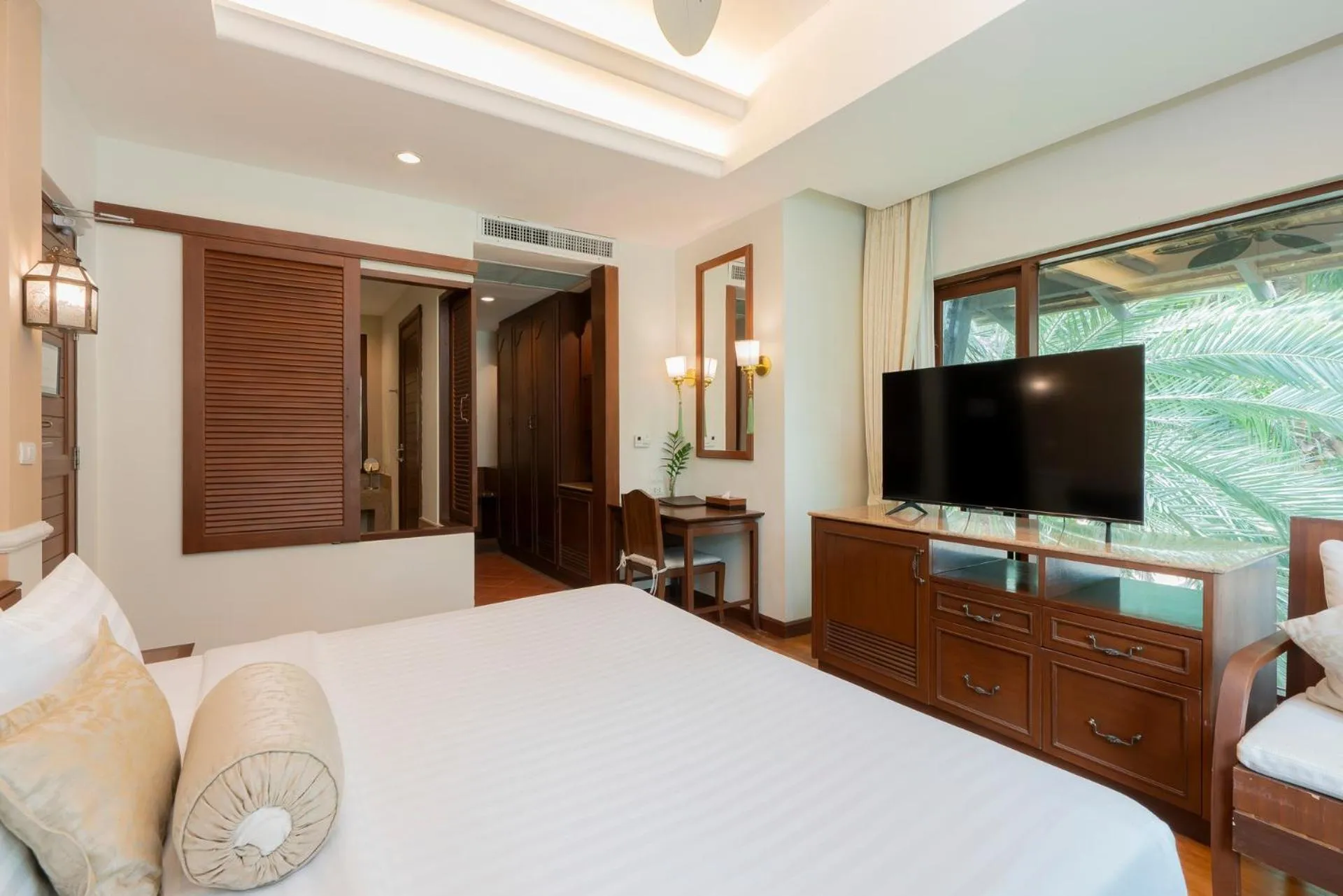 Bedroom, Bed in Ravindra Beach Resort & Spa - SHA Extra Plus
