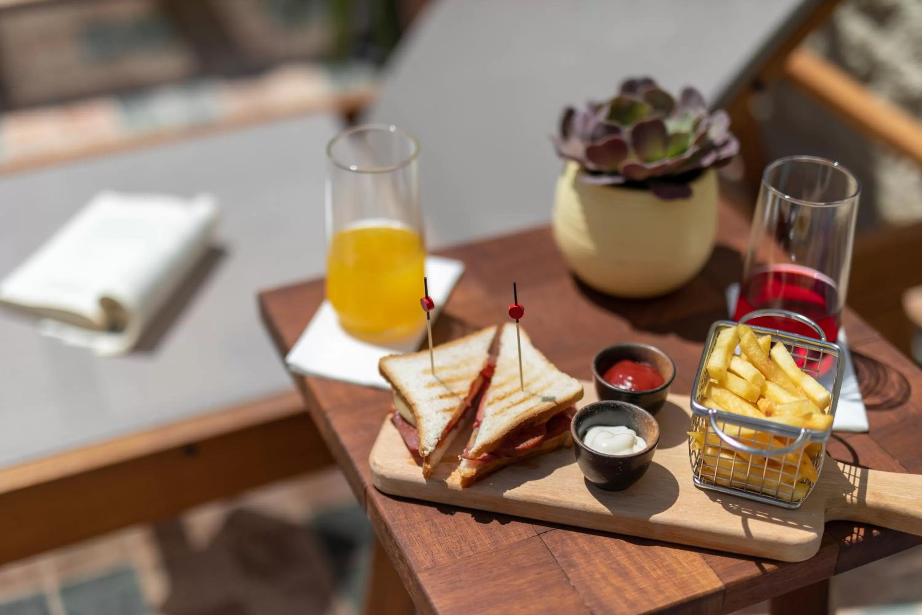 Billiard in Motif Hotel Çeşme