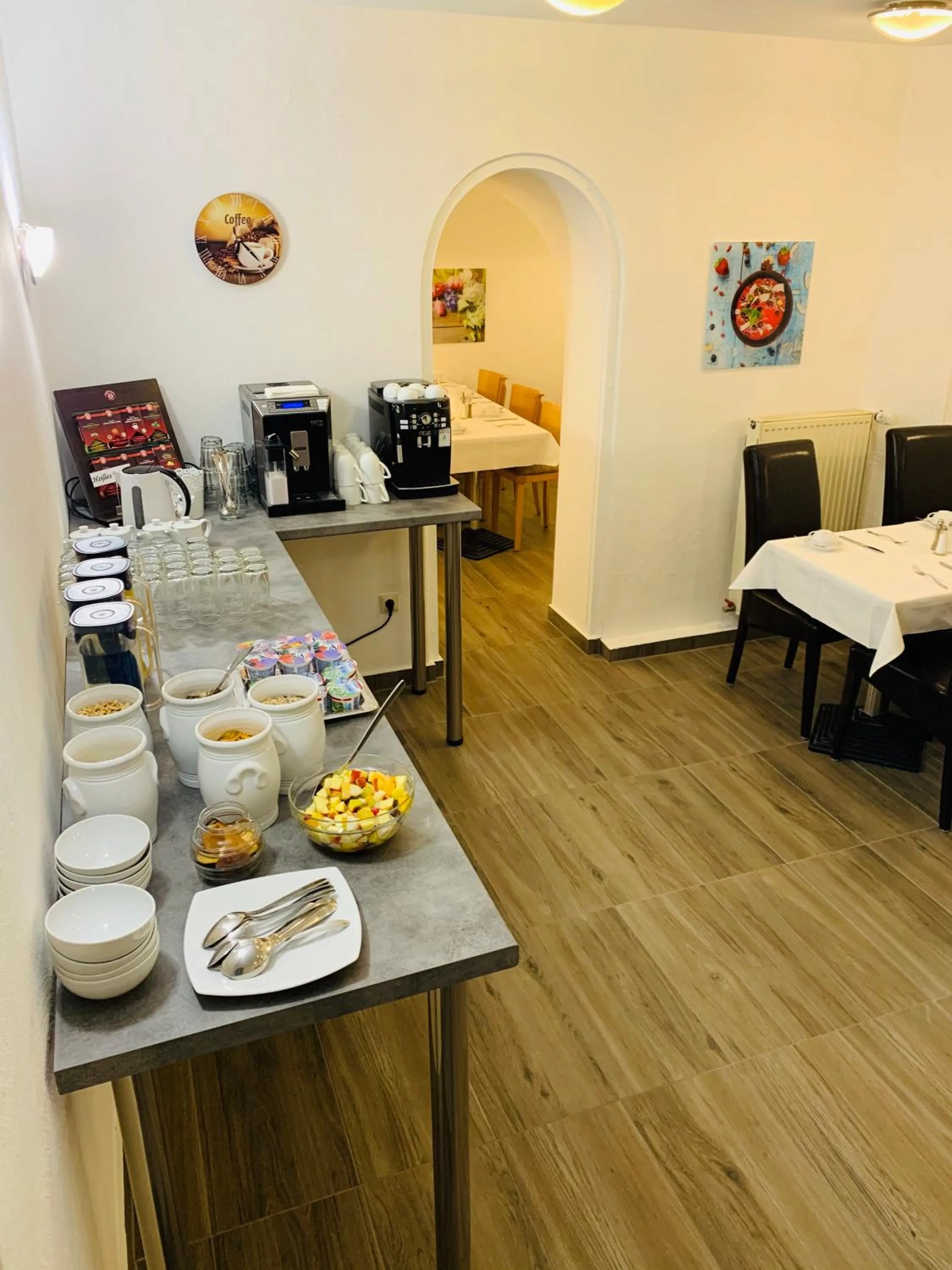 Restaurant/places to eat in Komfort Hotel Ludwigsburg