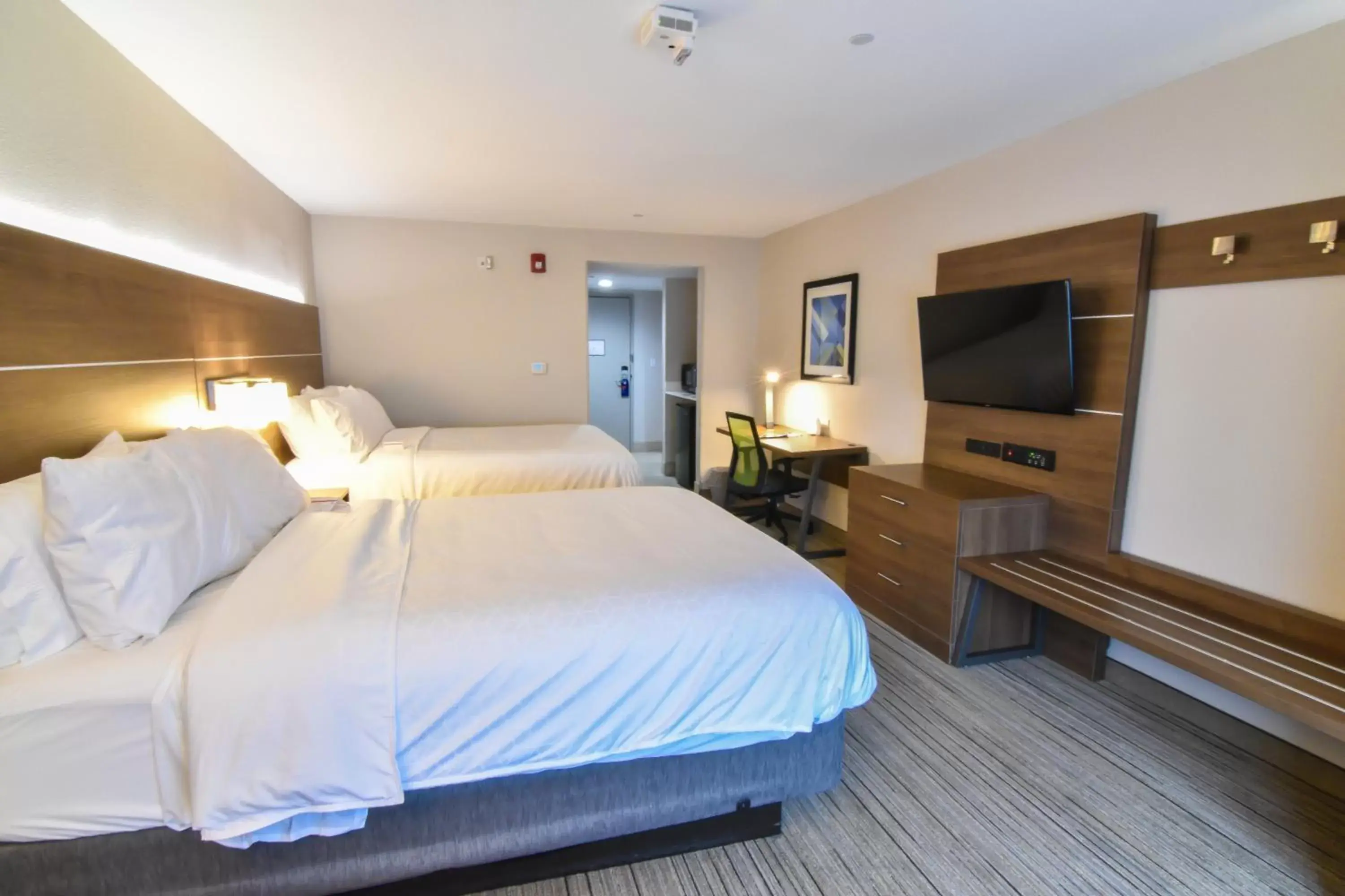 Standard Queen Room with Two Queen Beds and Walk-In Shower in Holiday Inn Express & Suites - Indianapolis Northwest by IHG Standard Queen Room with Two Queen Beds and Walk-In Shower in Holiday Inn Express & Suites - Indianapolis Northwest by IHG