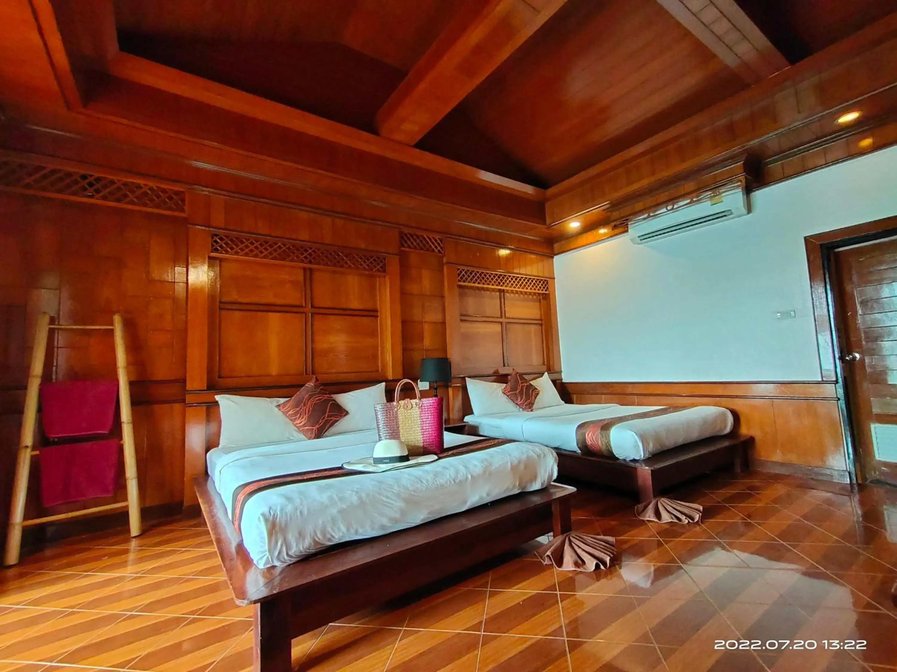 Property building, Bed in Lanta Miami Resort - SHA Extra Plus