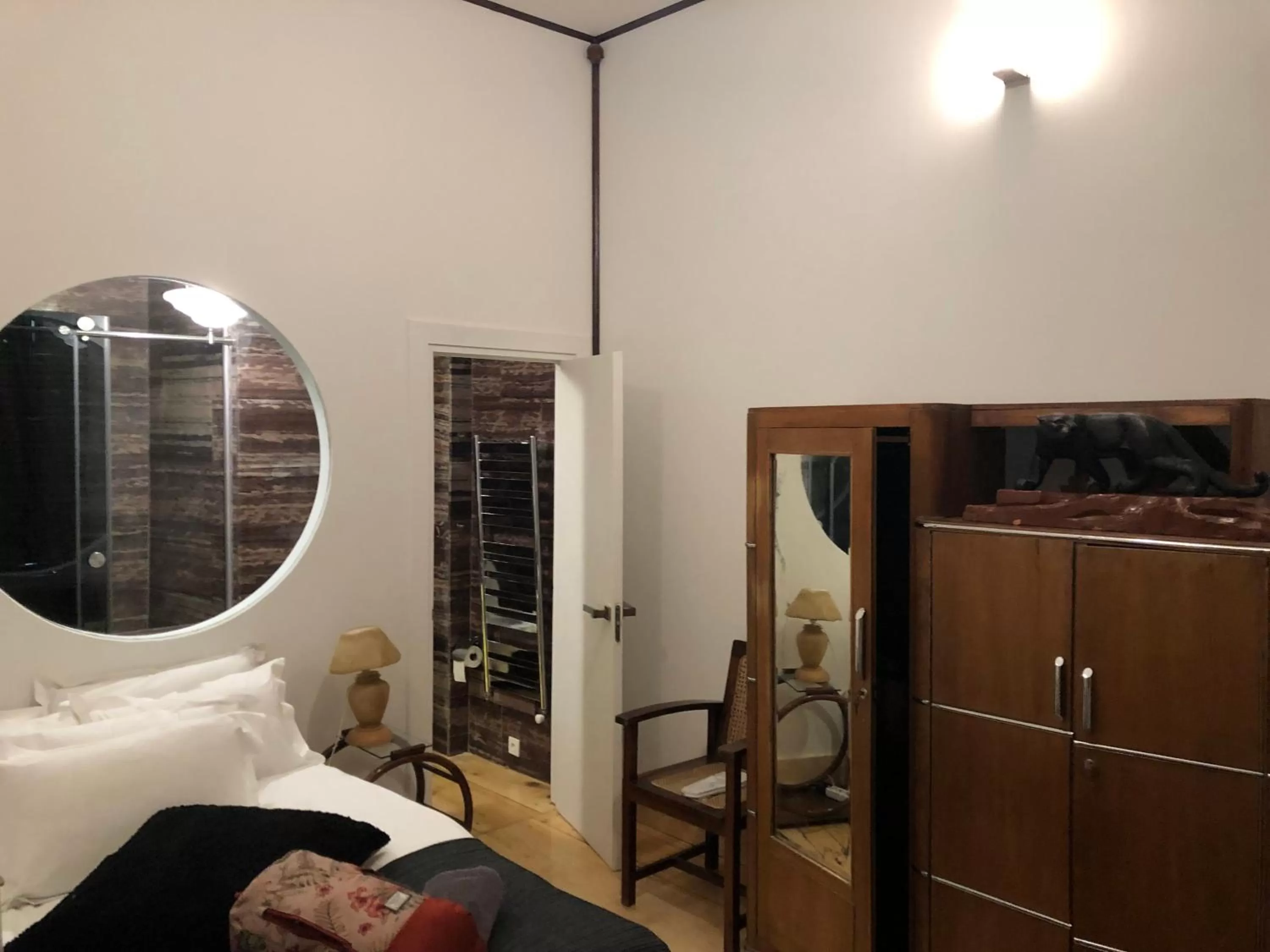 Bathroom, Bed in Castle in Old Town