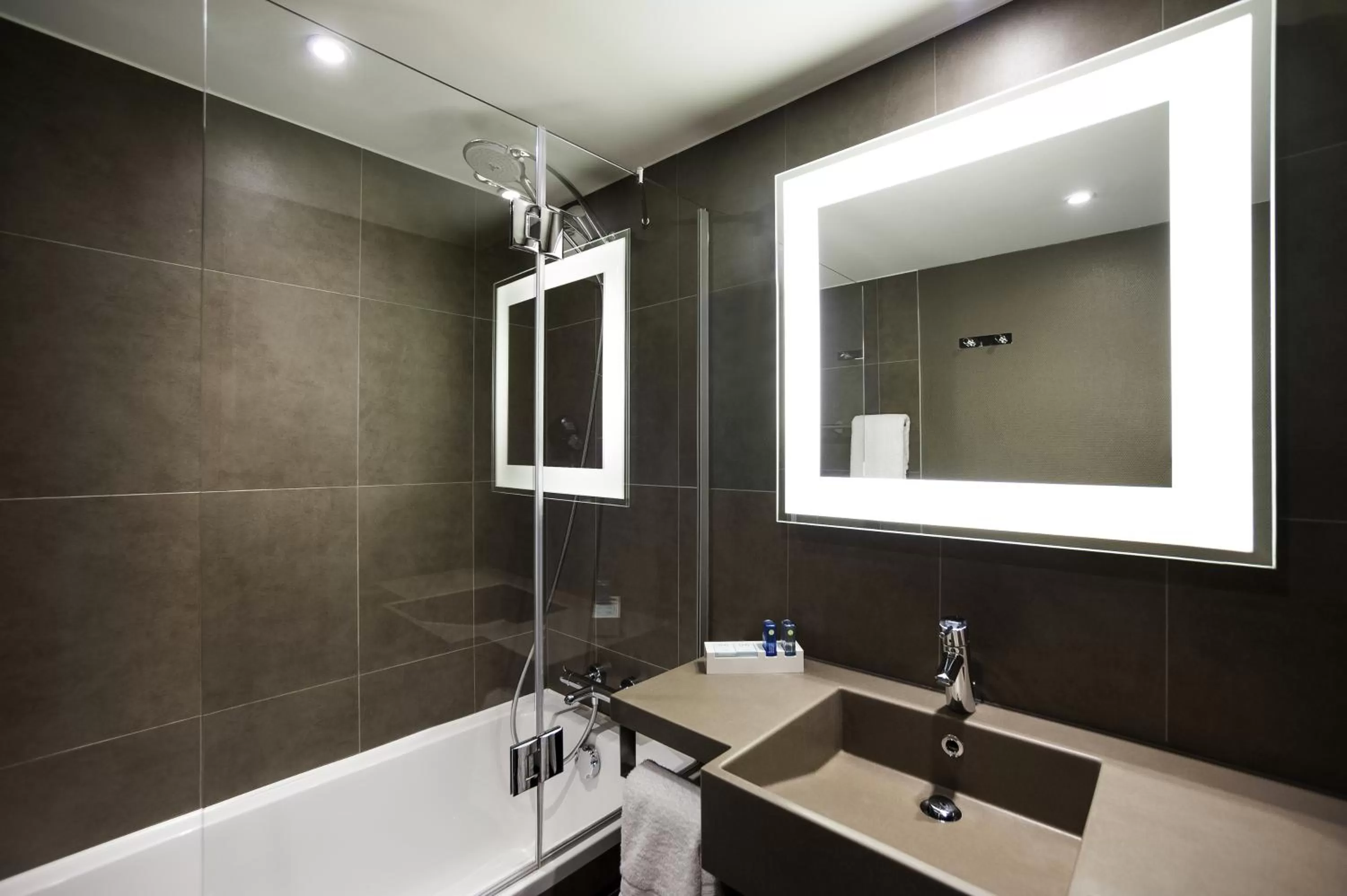 Bathroom in Novotel Gent Centrum