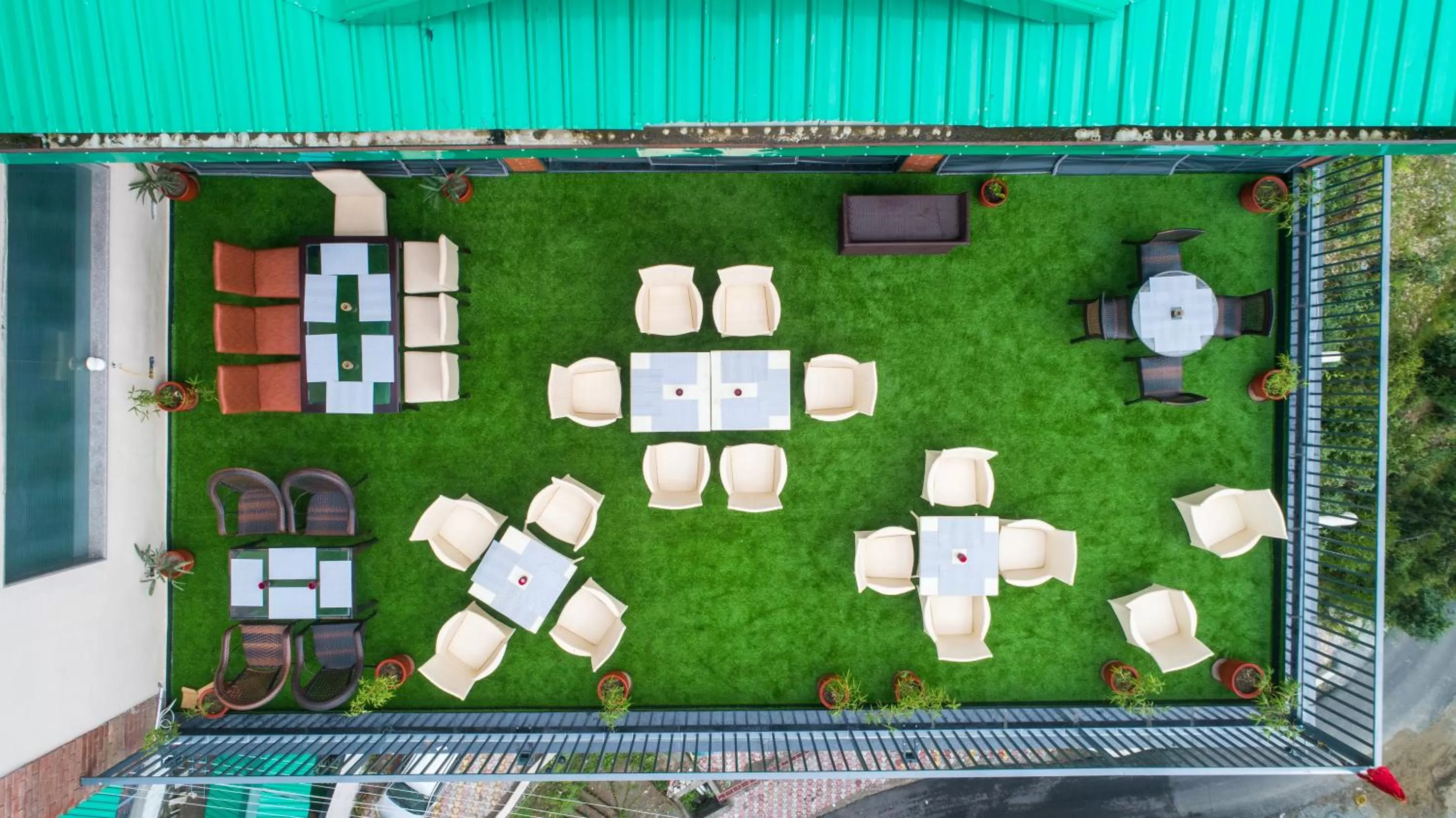 Balcony/Terrace in Best Western Dalhousie