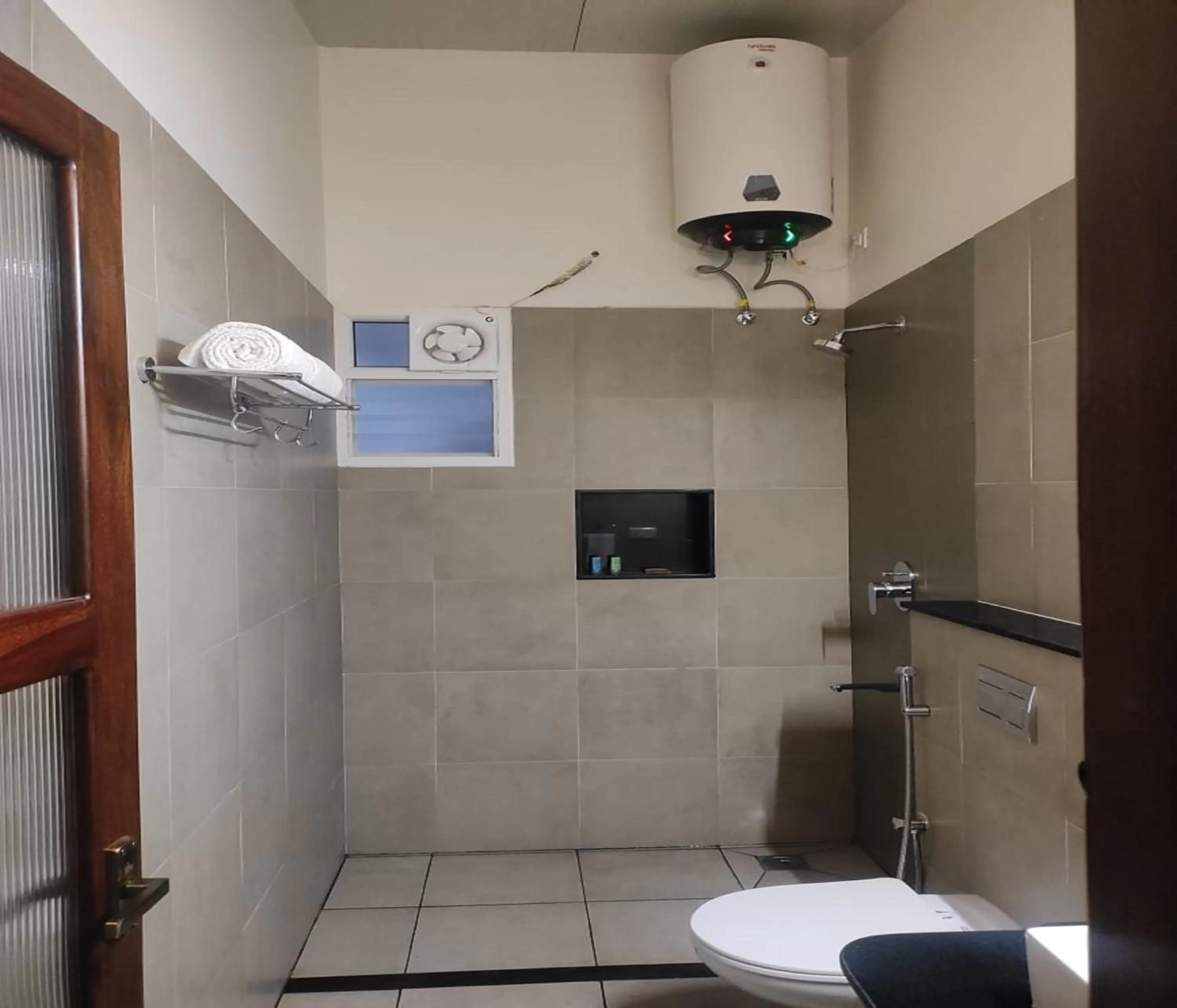 Bathroom in Mango Hill Kodai